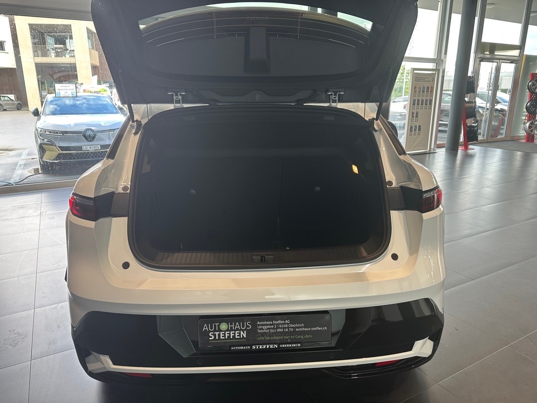 RENAULT Mégane E-TECH EV60 Techno-image-6