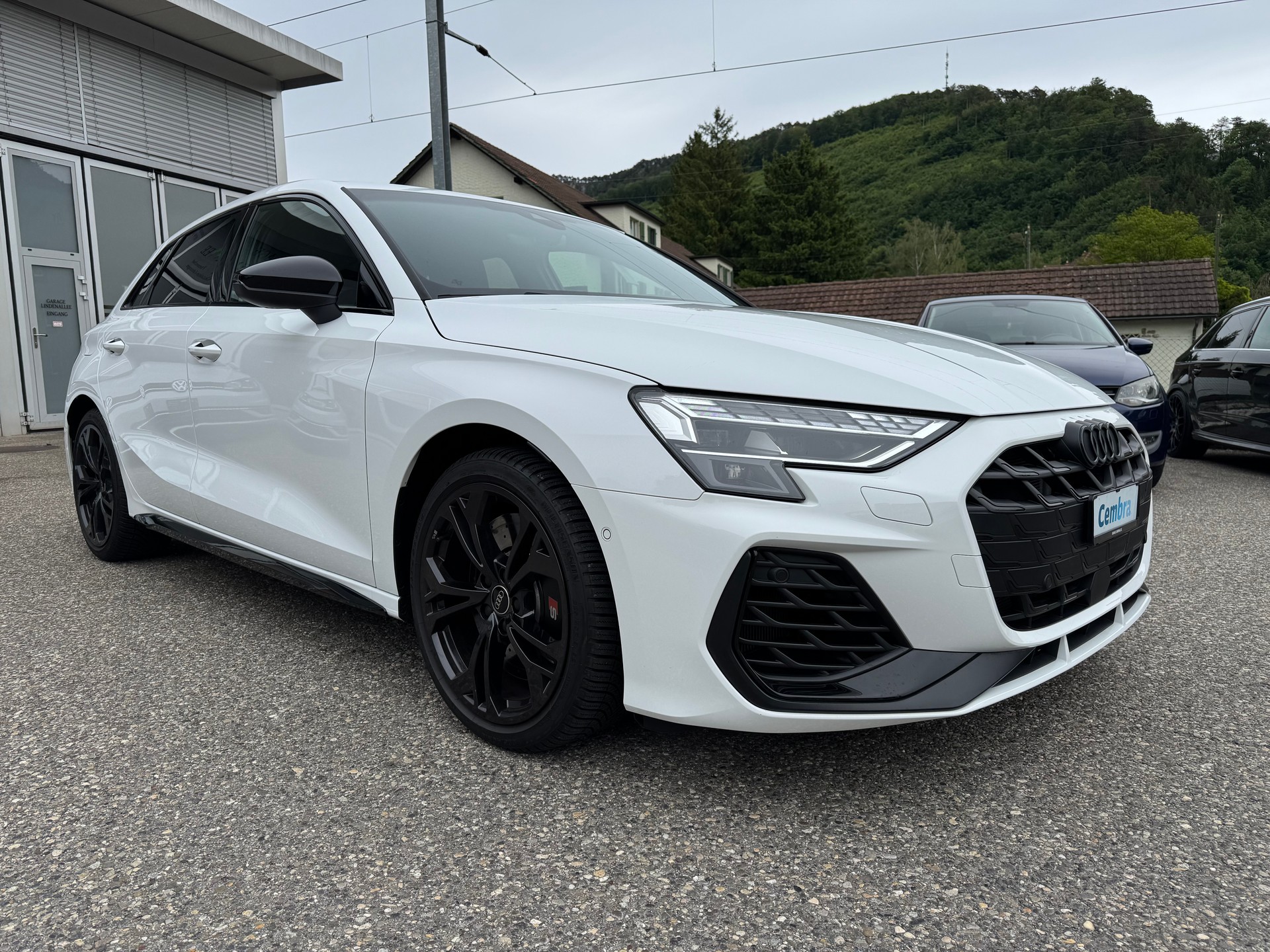AUDI AUDI S3 Sportback *Performance Akrapovic* TFSI quattro S-tronic-image-2