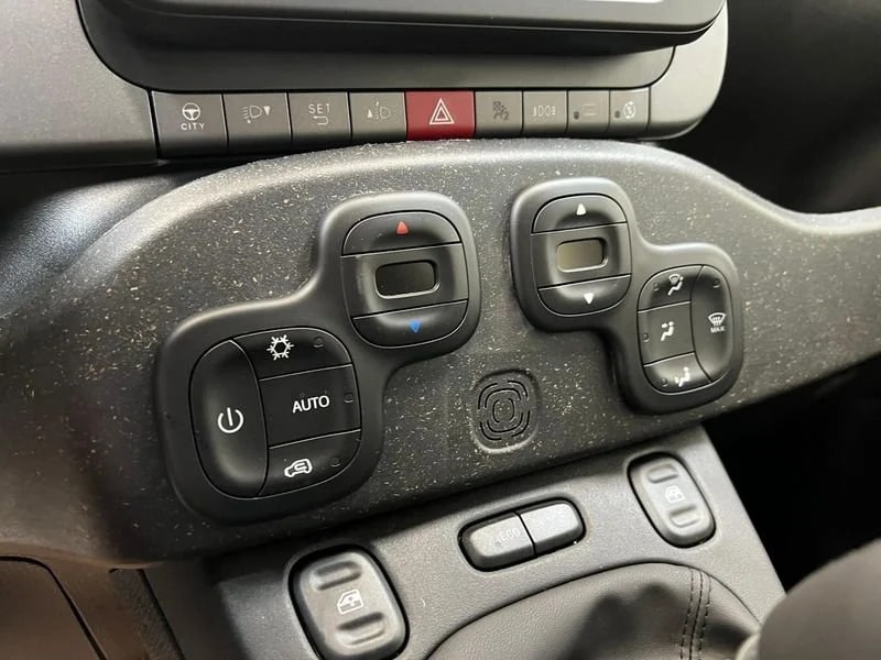 FIAT Panda 0.9 Twinair Turbo Cross 4x4-image-4