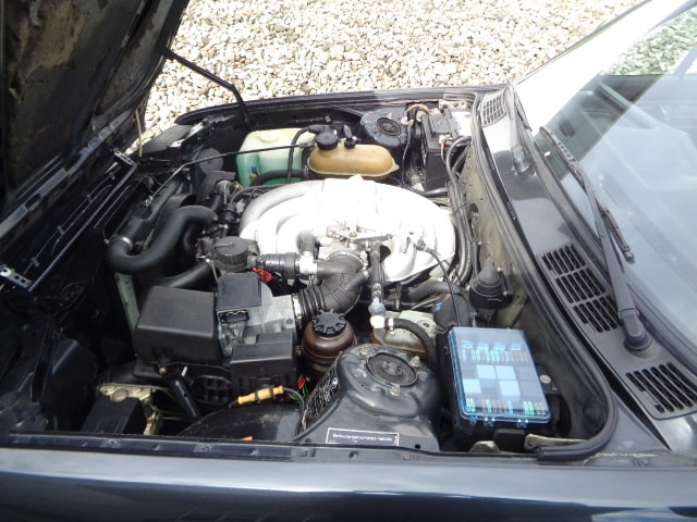 BMW 325i Cabrio-image-7