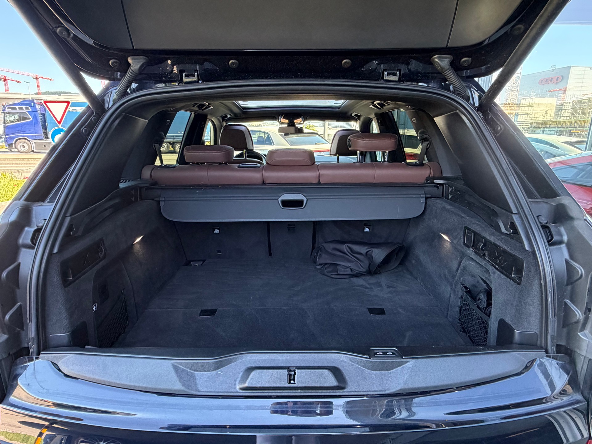 BMW X5 xDrive45e M Sport Steptronic-image-10