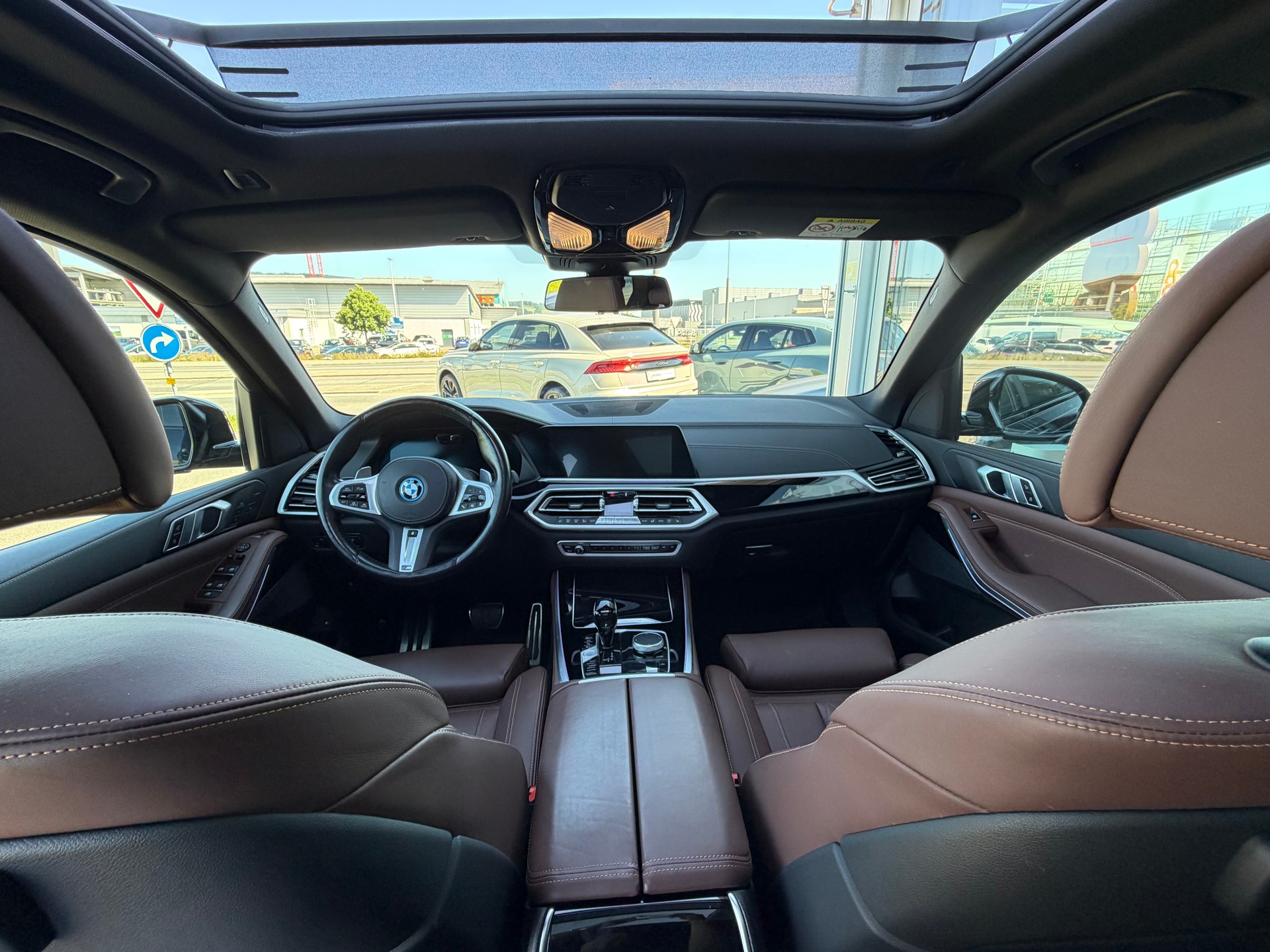 BMW X5 xDrive45e M Sport Steptronic-image-12
