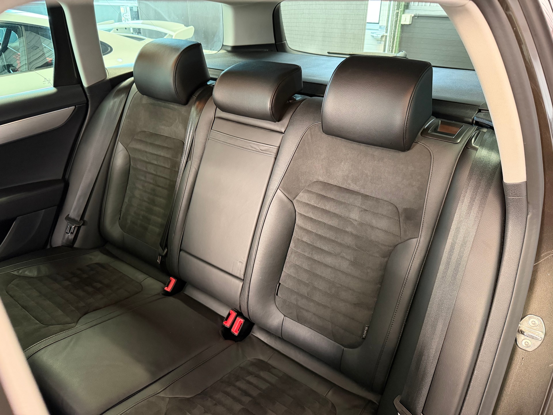 VW Passat Variant 2.0 TDI BMT Highline 4M-image-20