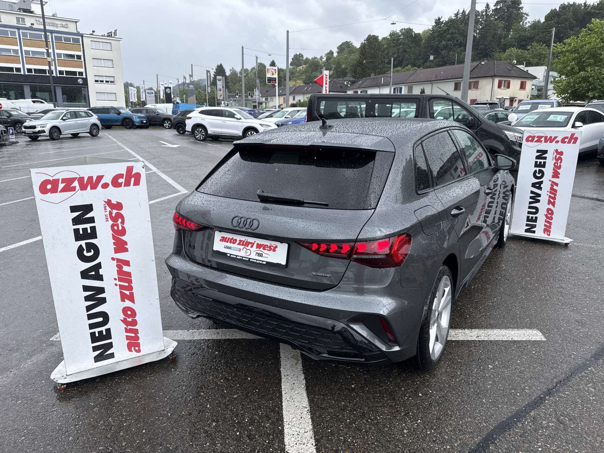 AUDI A3 Sportback 40 TFSi quattro S Line S-Tronic Automat-image-2