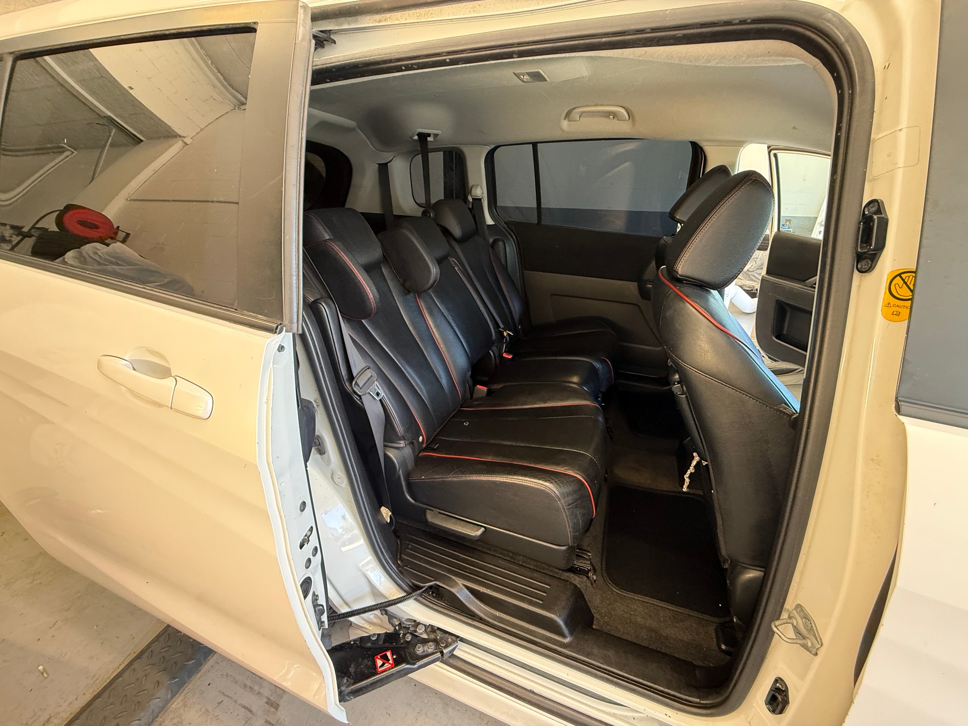 MAZDA 5 2.0 16V Exclusive-image-8