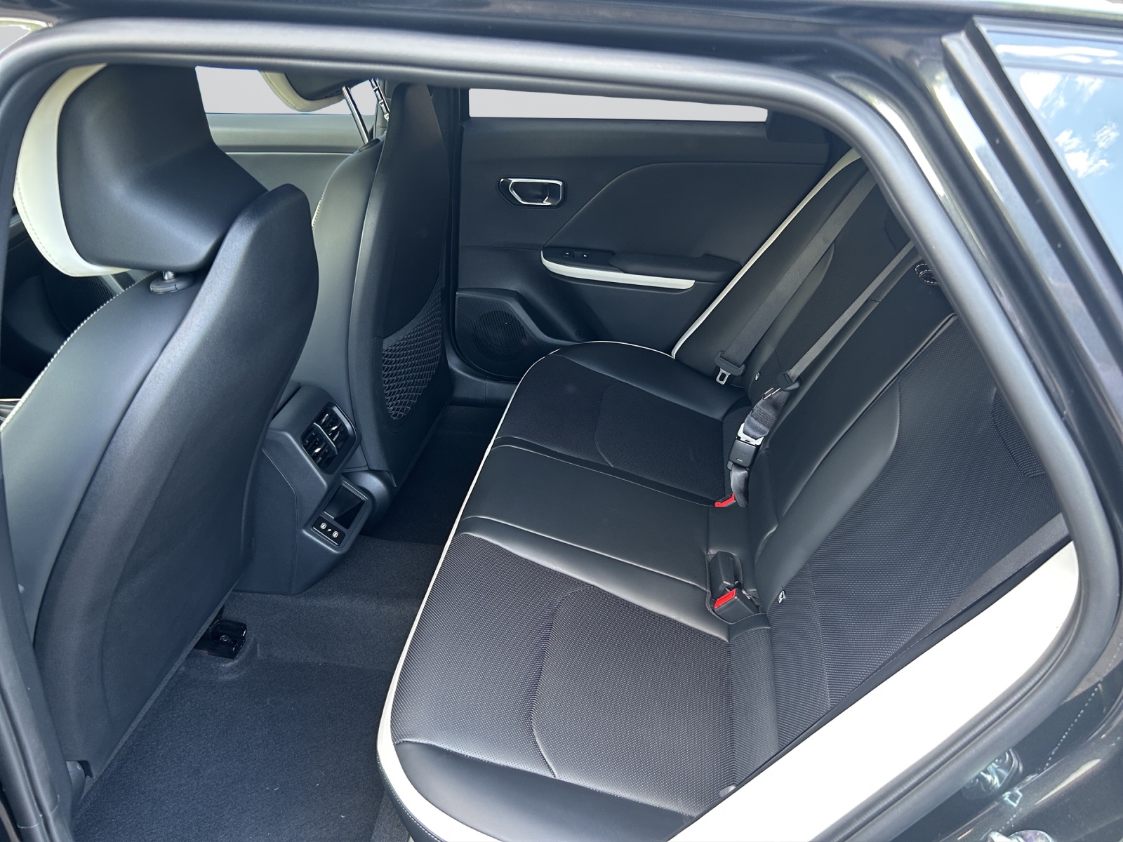 KIA K4 SW 1.6 T-GDi GT-Line-image-7