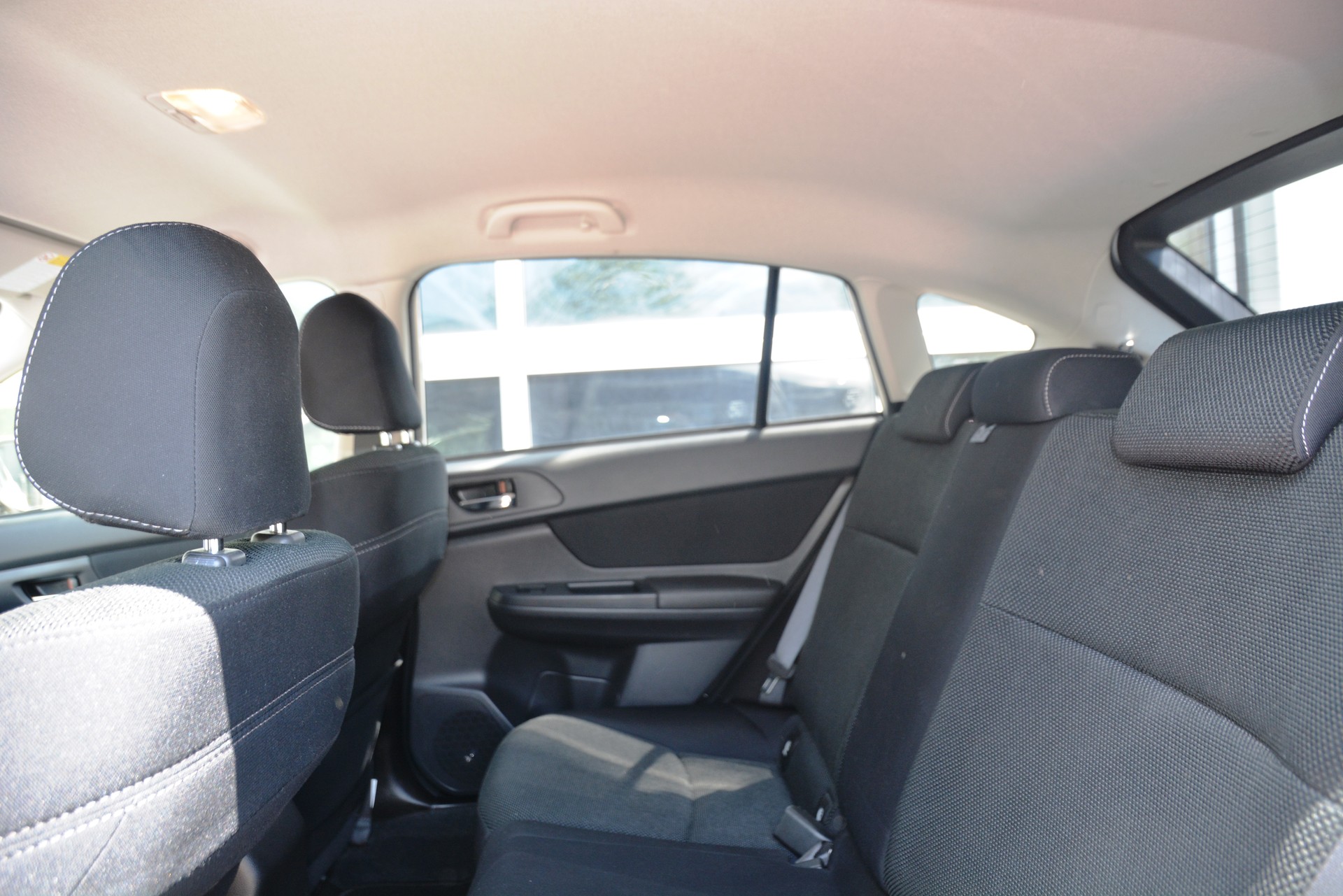 SUBARU XV 2.0 Swiss Two AWD CVT-image-15