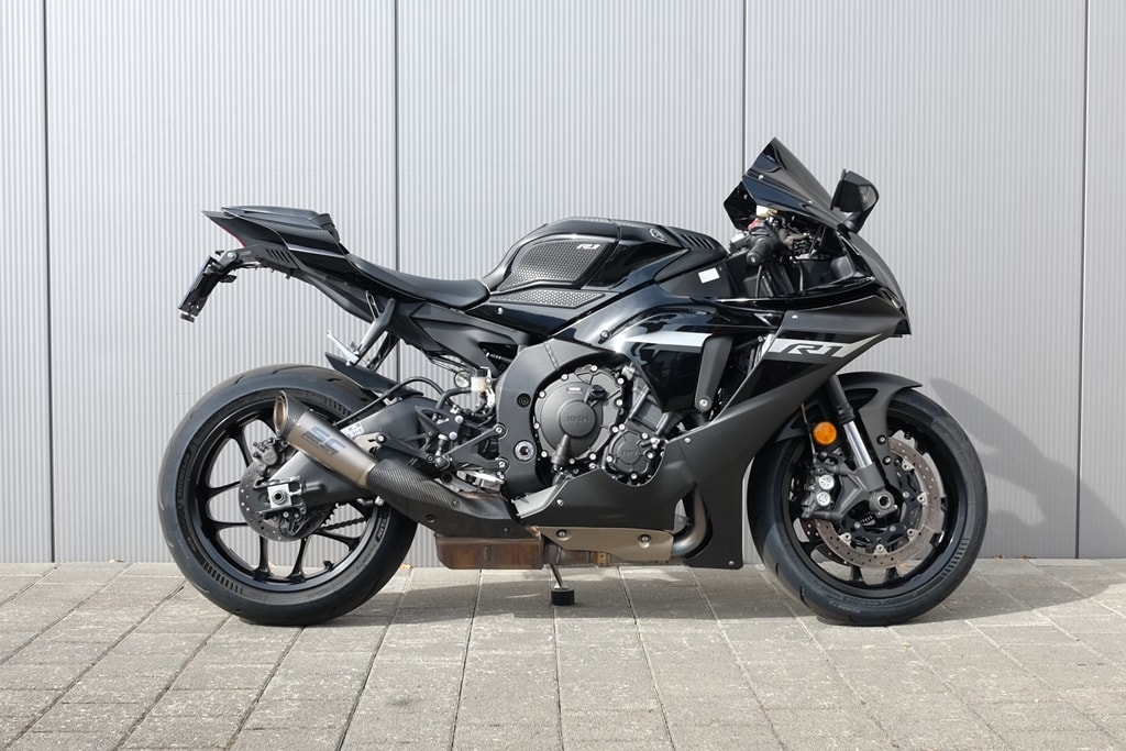 YAMAHA YZF-R1 ABS