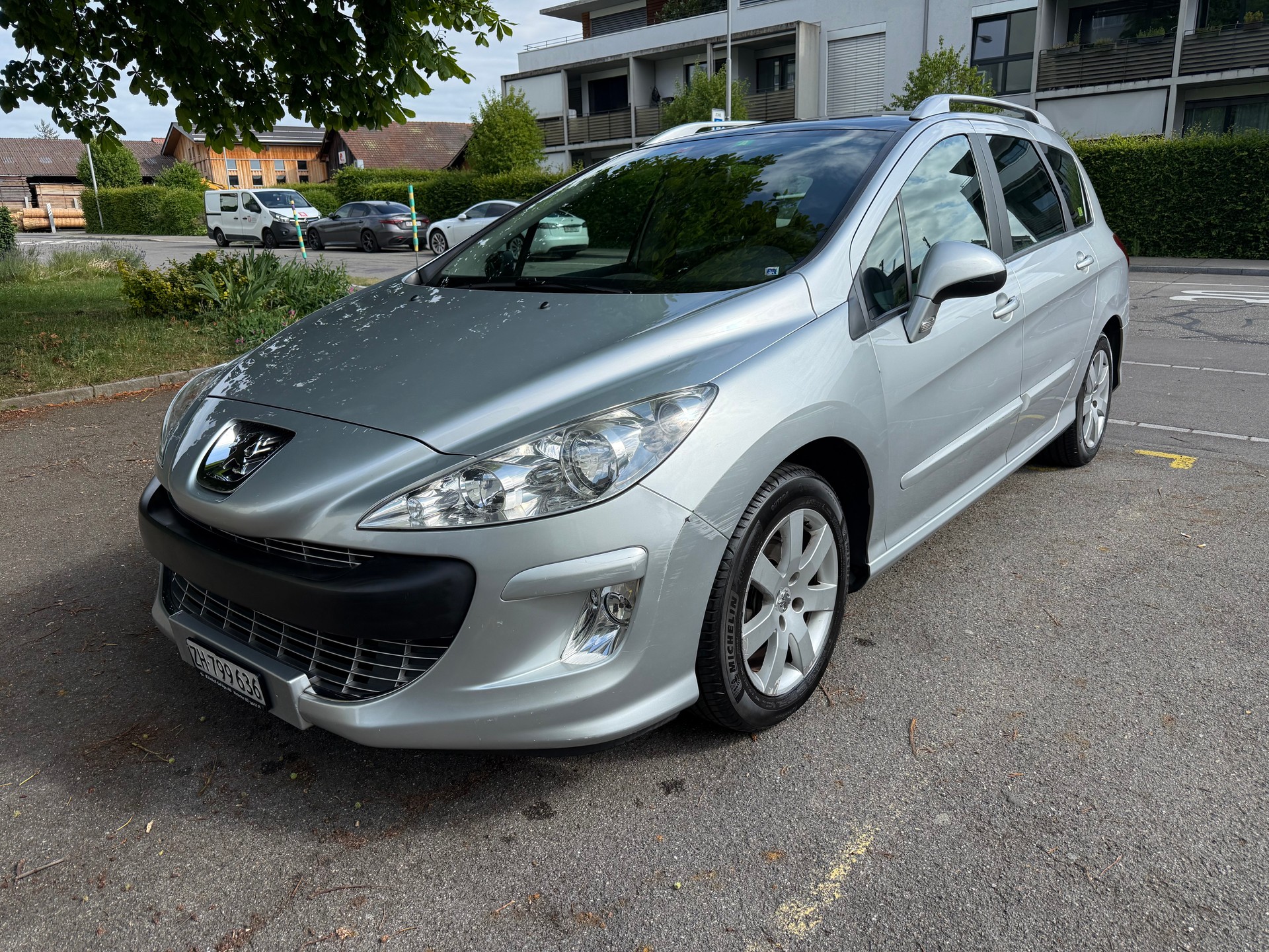 PEUGEOT 308 SW 1.6 HDI Sport-image-0