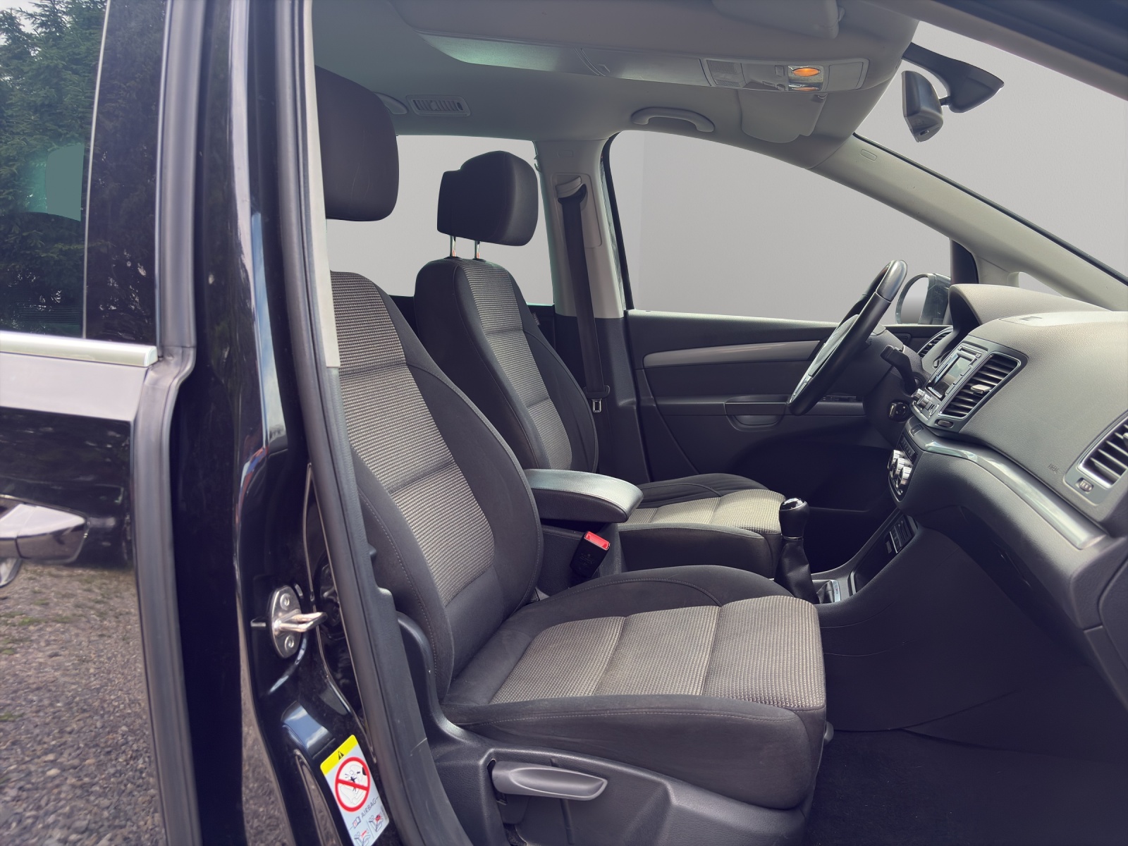 VW Sharan 2.0 TDI BMT Trendline 4Motion-image-11
