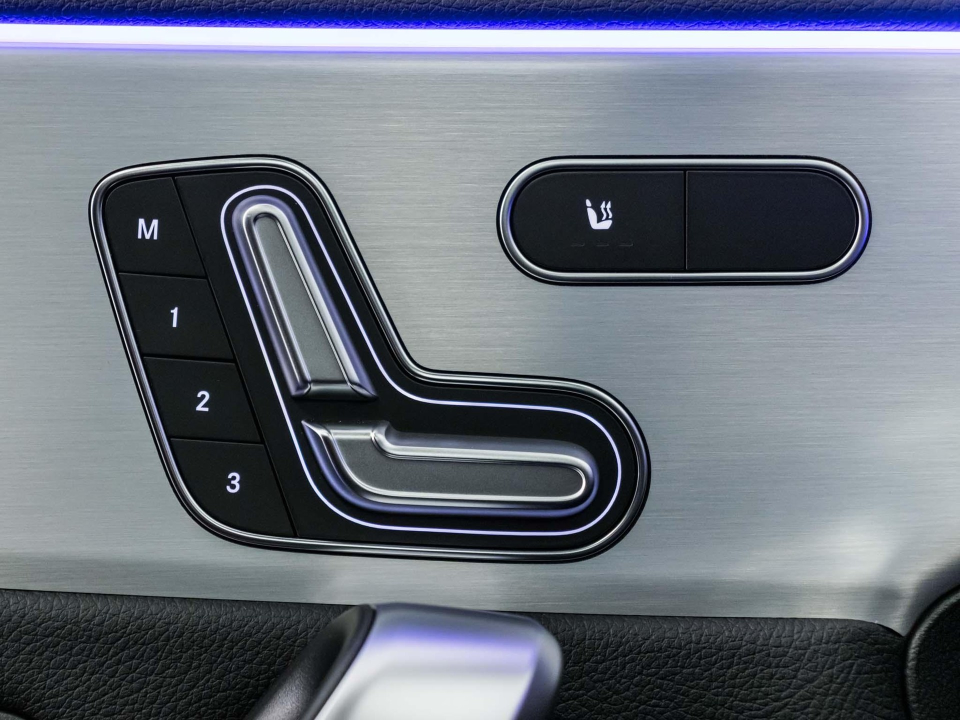 MERCEDES-BENZ A 45 S AMG 4MATIC+-image-12