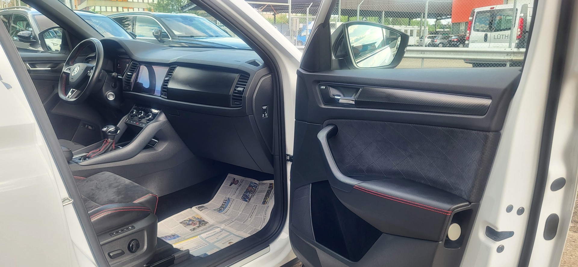 SKODA Kodiaq 2.0 Bi-TDI SCR RS 4x4 DSG-image-3