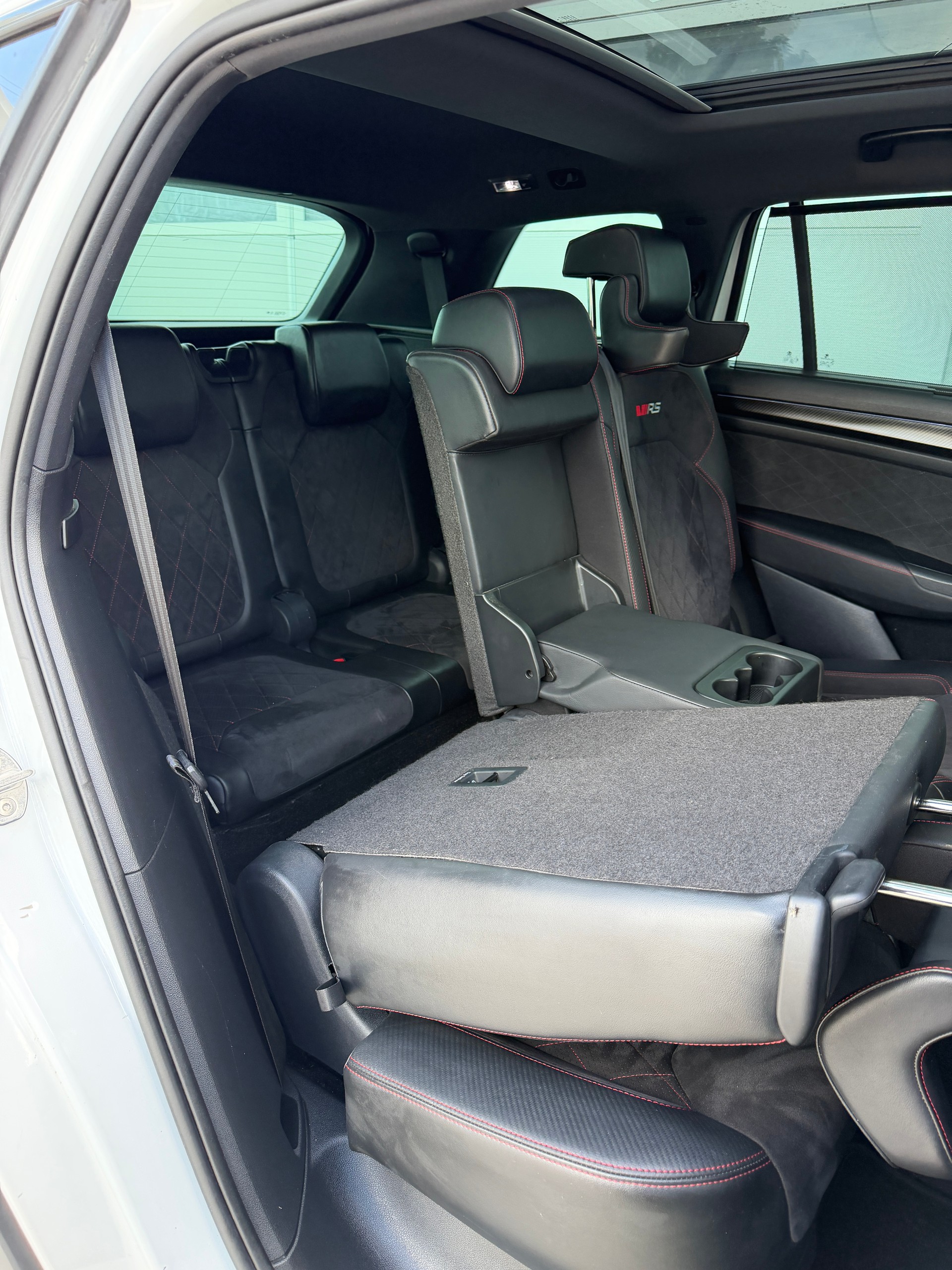SKODA Kodiaq 2.0 Bi-TDI SCR RS 4x4 DSG - 7 Plätzer-image-15