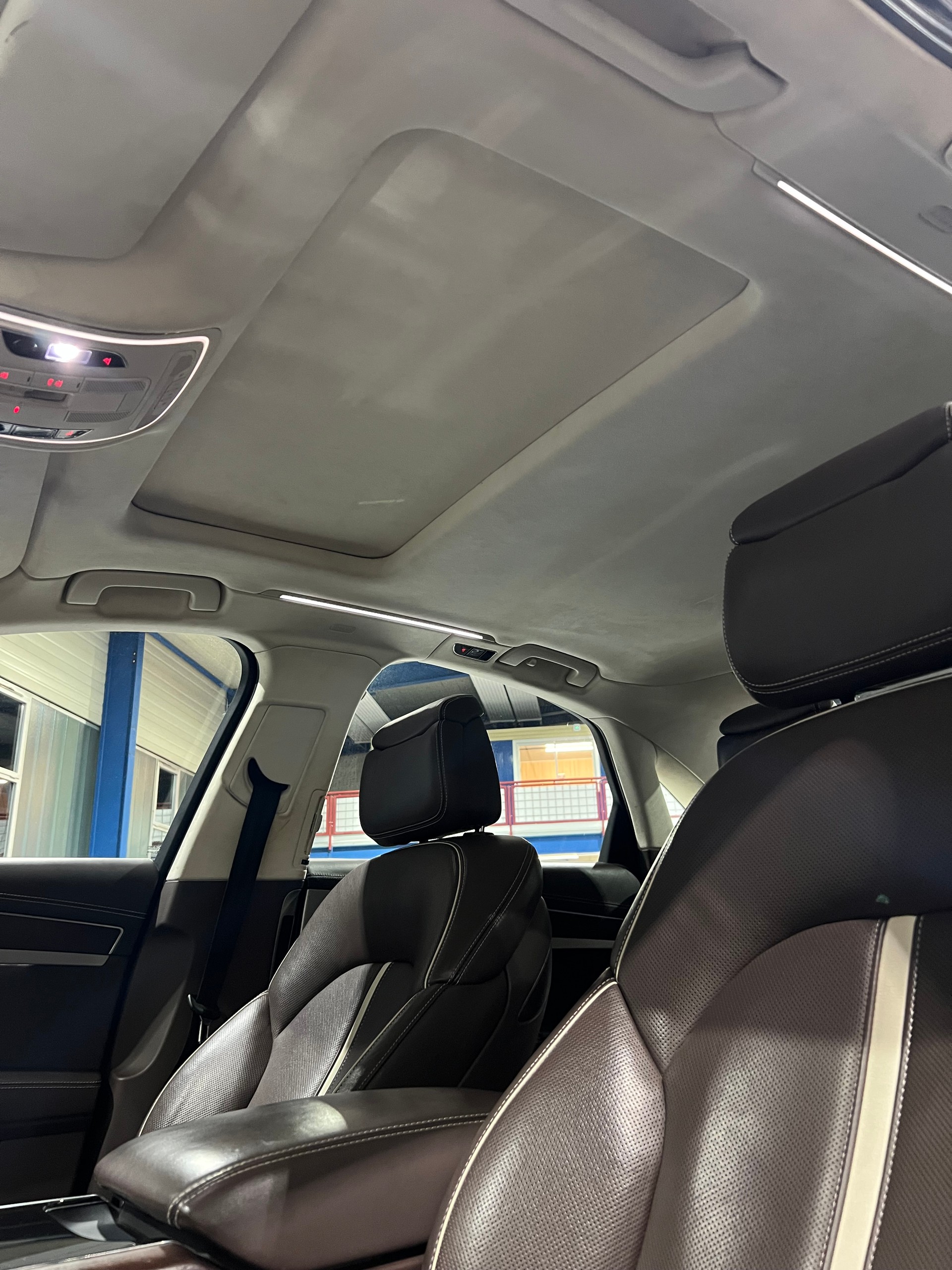 AUDI A8 4.2 FSI qu**Panodach,Soft Close,Alcantara Dachhimmel,MFK 2026**Np CHF 221'028**-image-10