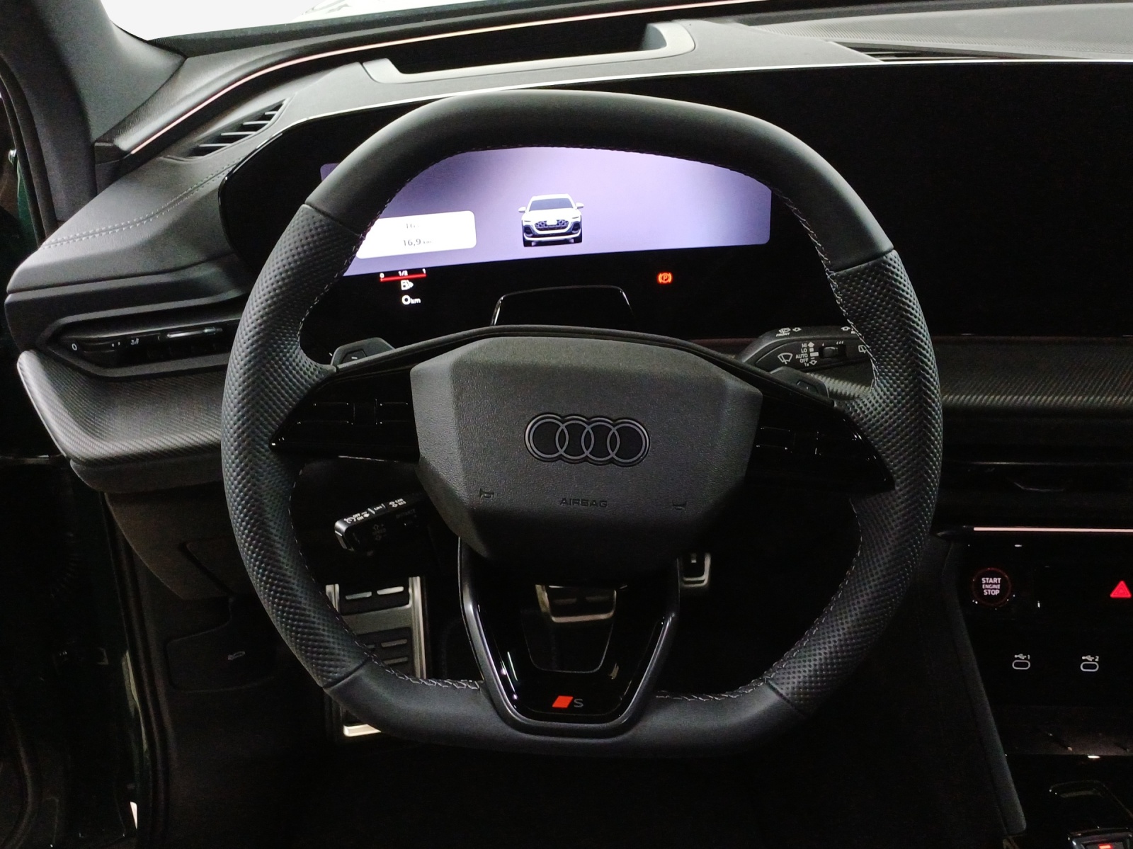 AUDI SQ5 TFSI quattro S-tronic-image-9