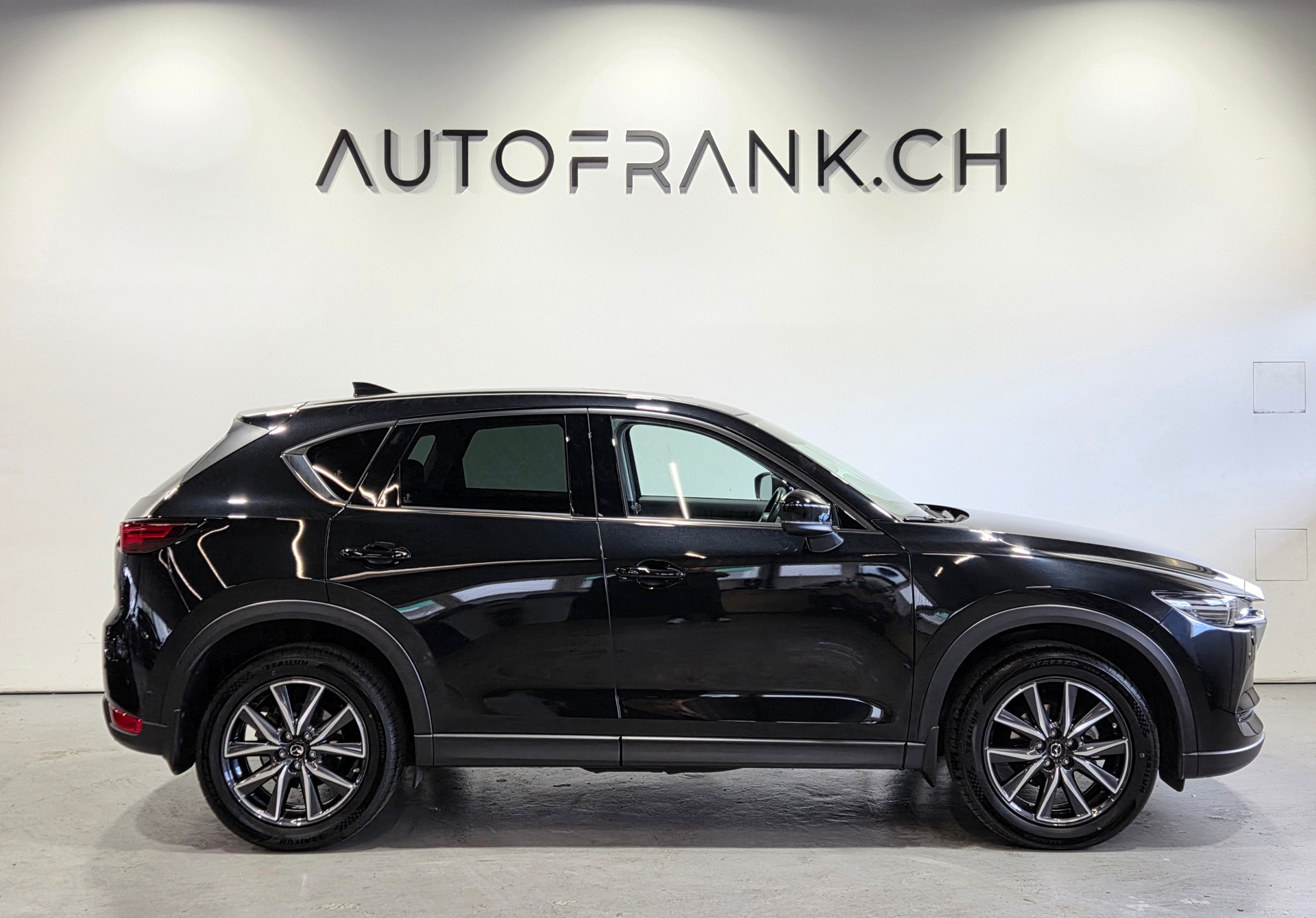 MAZDA CX-5 2.2 D 175 Revolution AWD-image-1