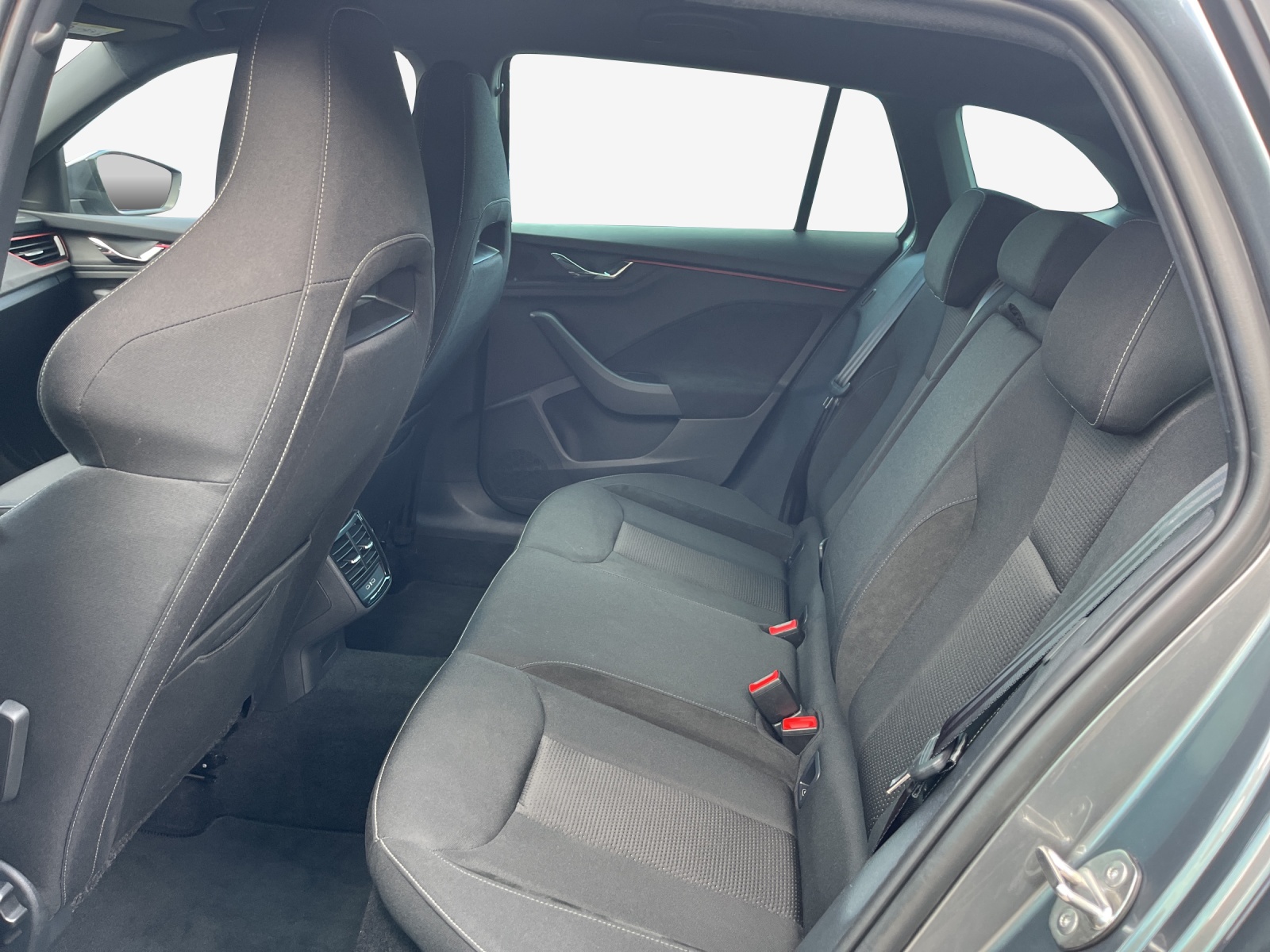 SKODA Scala 1.5 TSI Selection DSG-image-11