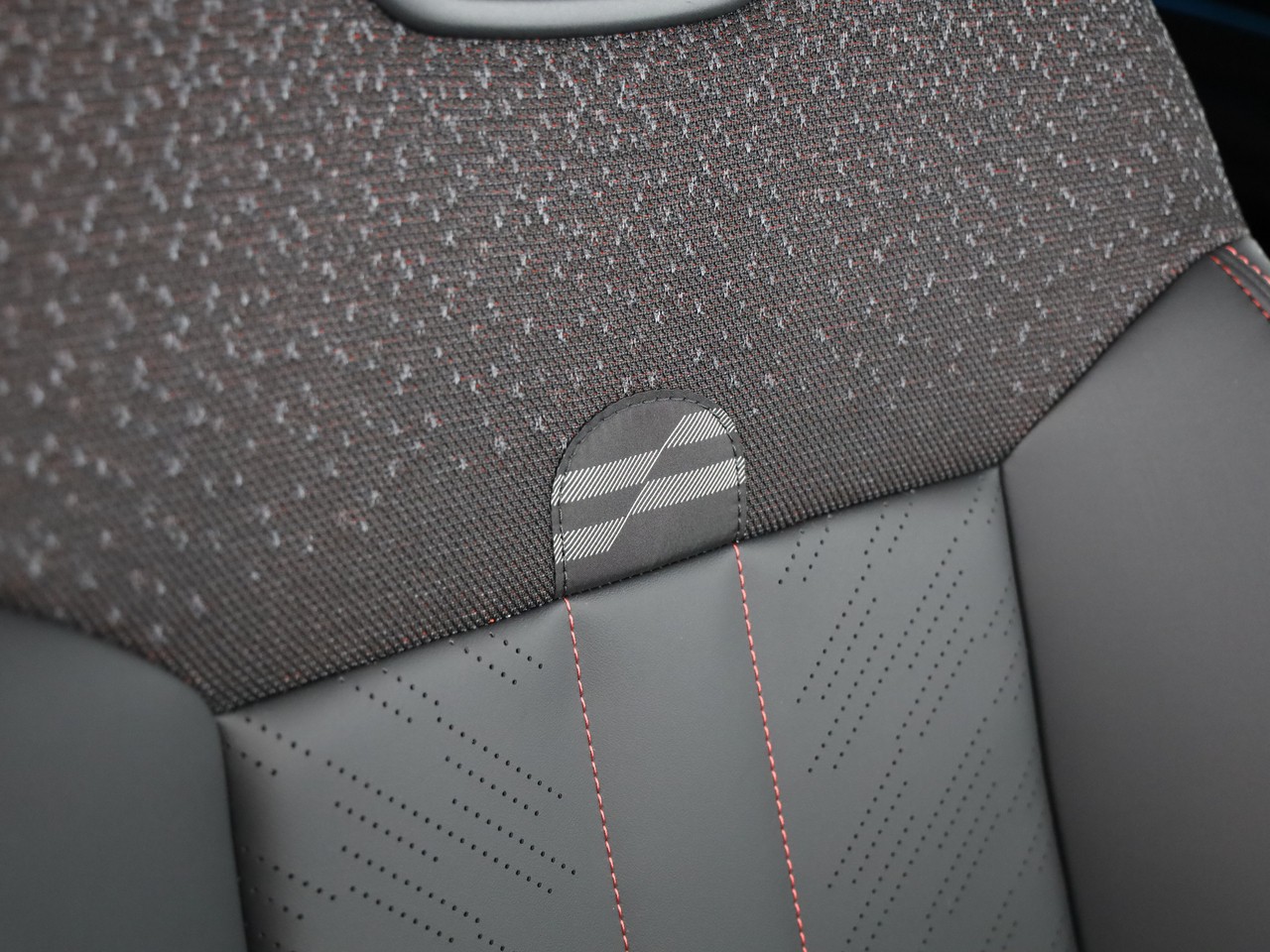 MINI Countryman John Cooper Works ALL4 Steptronic-image-14