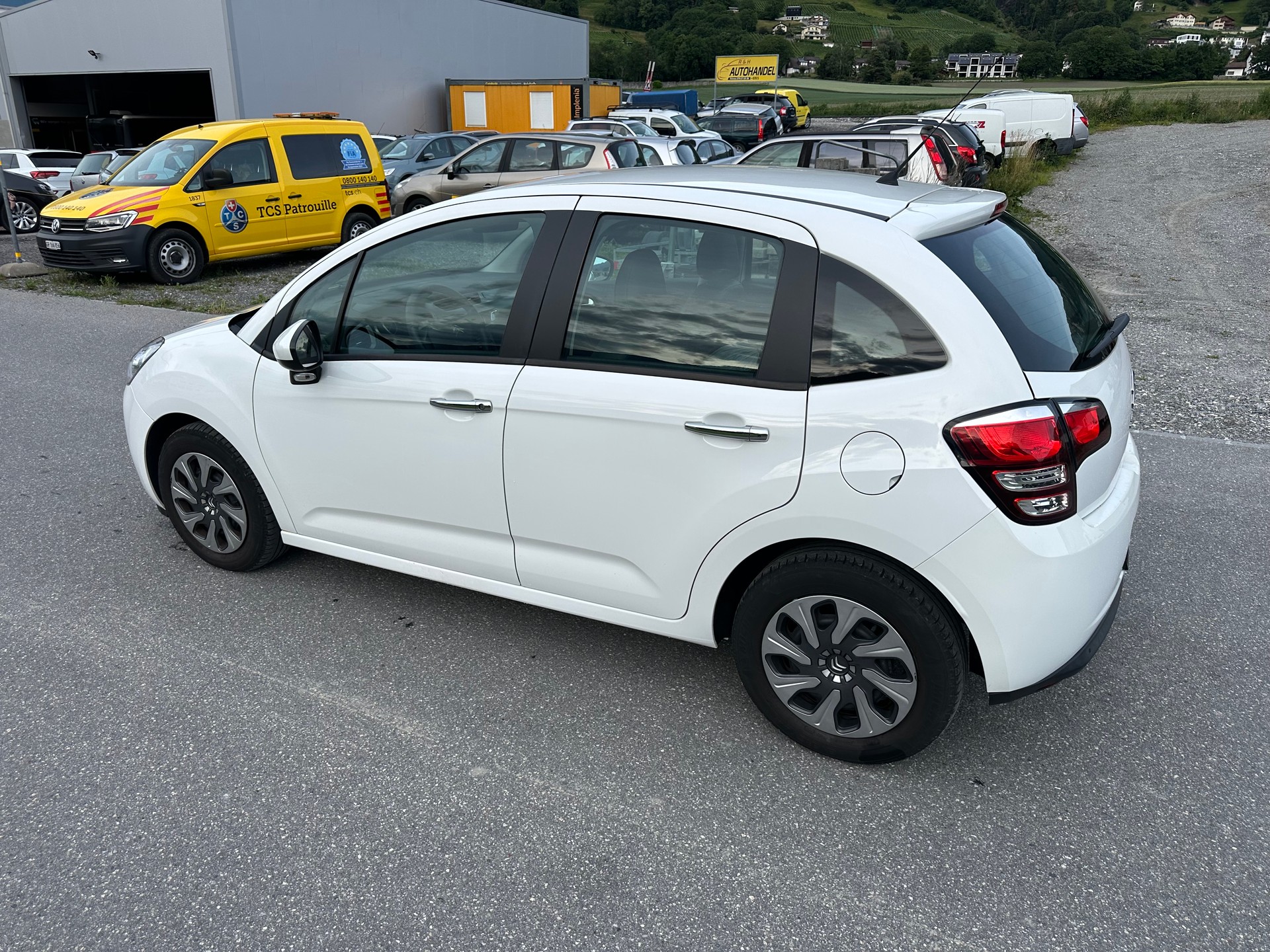 CITROEN C3 1.2i Exclusive-image-5