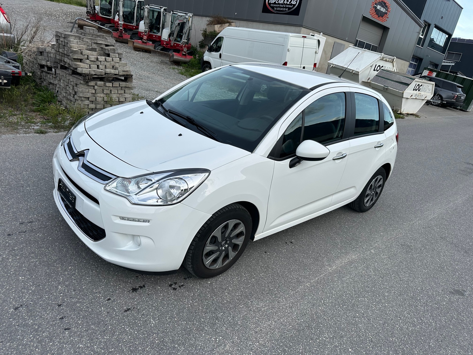 CITROEN C3 1.2i Exclusive-image-2