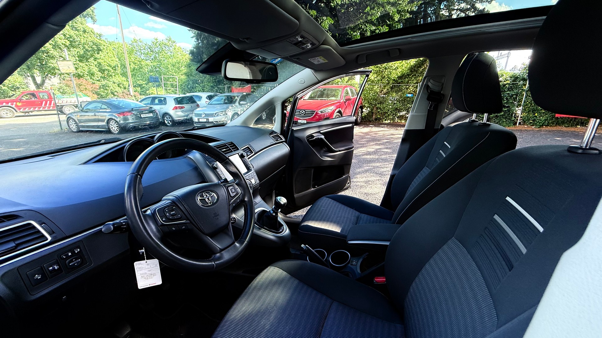 TOYOTA Verso 1.8 Trend-image-10