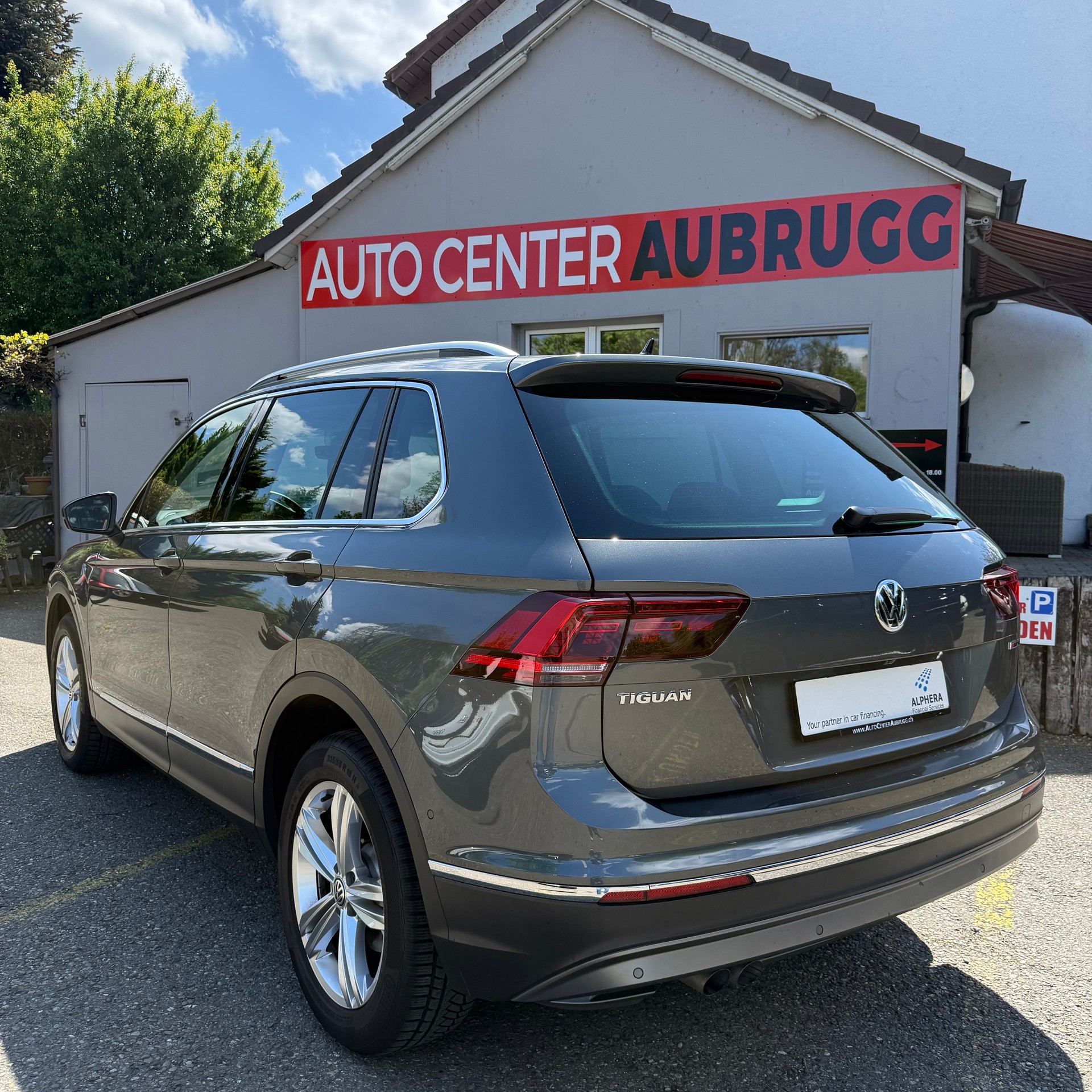 VW Tiguan 2.0 TDI SCR Highline 4Motion DSG *Anhängerkupplung*-image-2