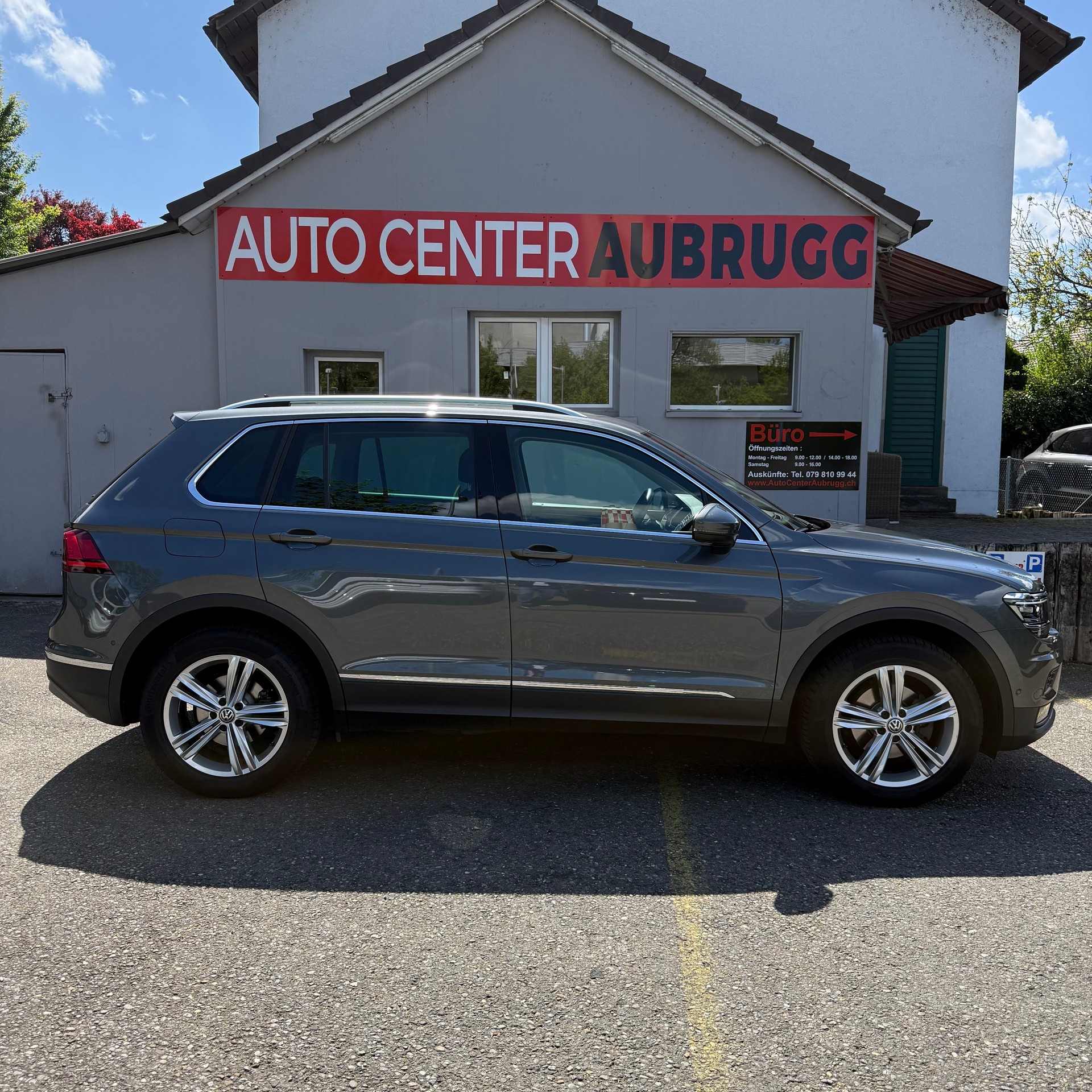 VW Tiguan 2.0 TDI SCR Highline 4Motion DSG *Anhängerkupplung*-image-8