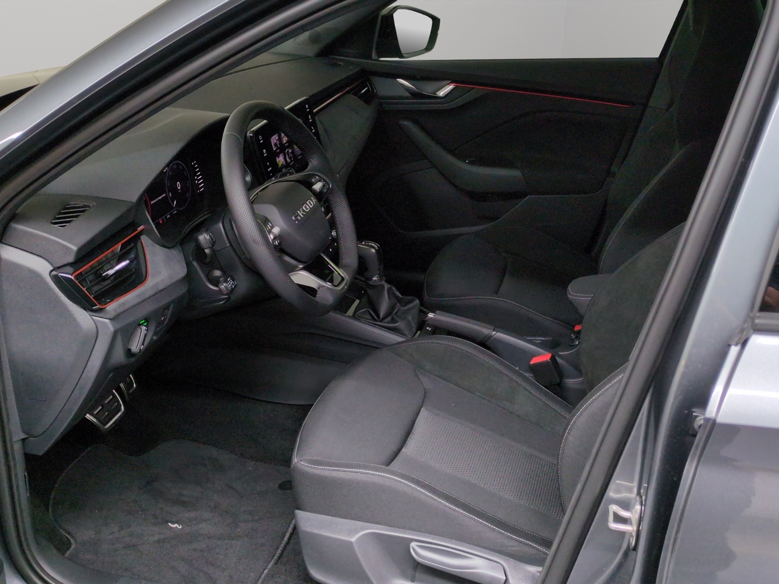 SKODA Kamiq 1.5 TSI Dynamic DSG-image-5