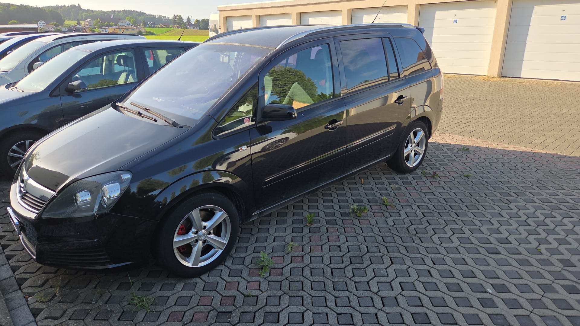 OPEL Zafira 1.9 CDTI Enjoy-image-0