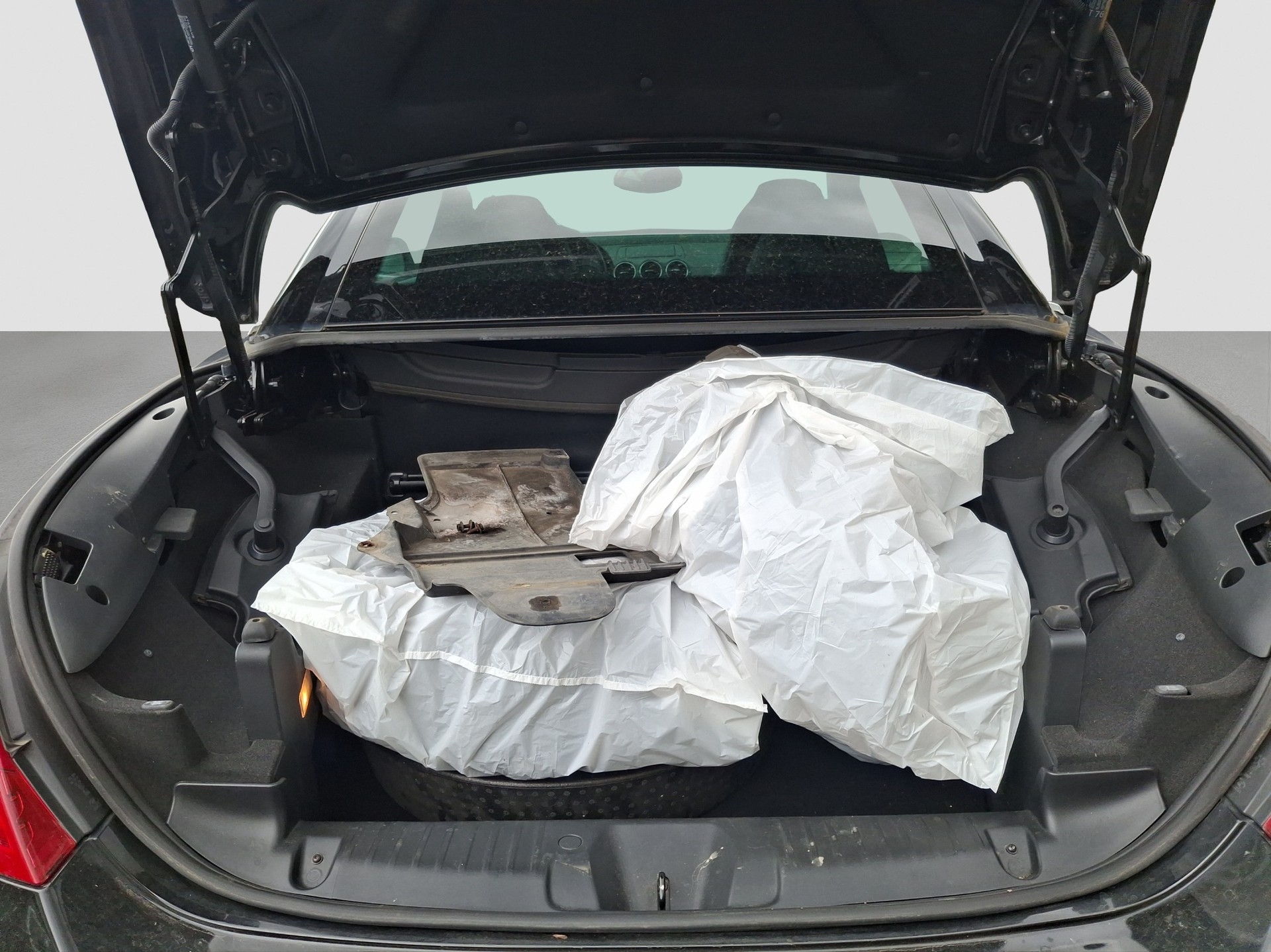 PEUGEOT 308 CC 1.6 16V Turbo Platinum Automatic-image-4