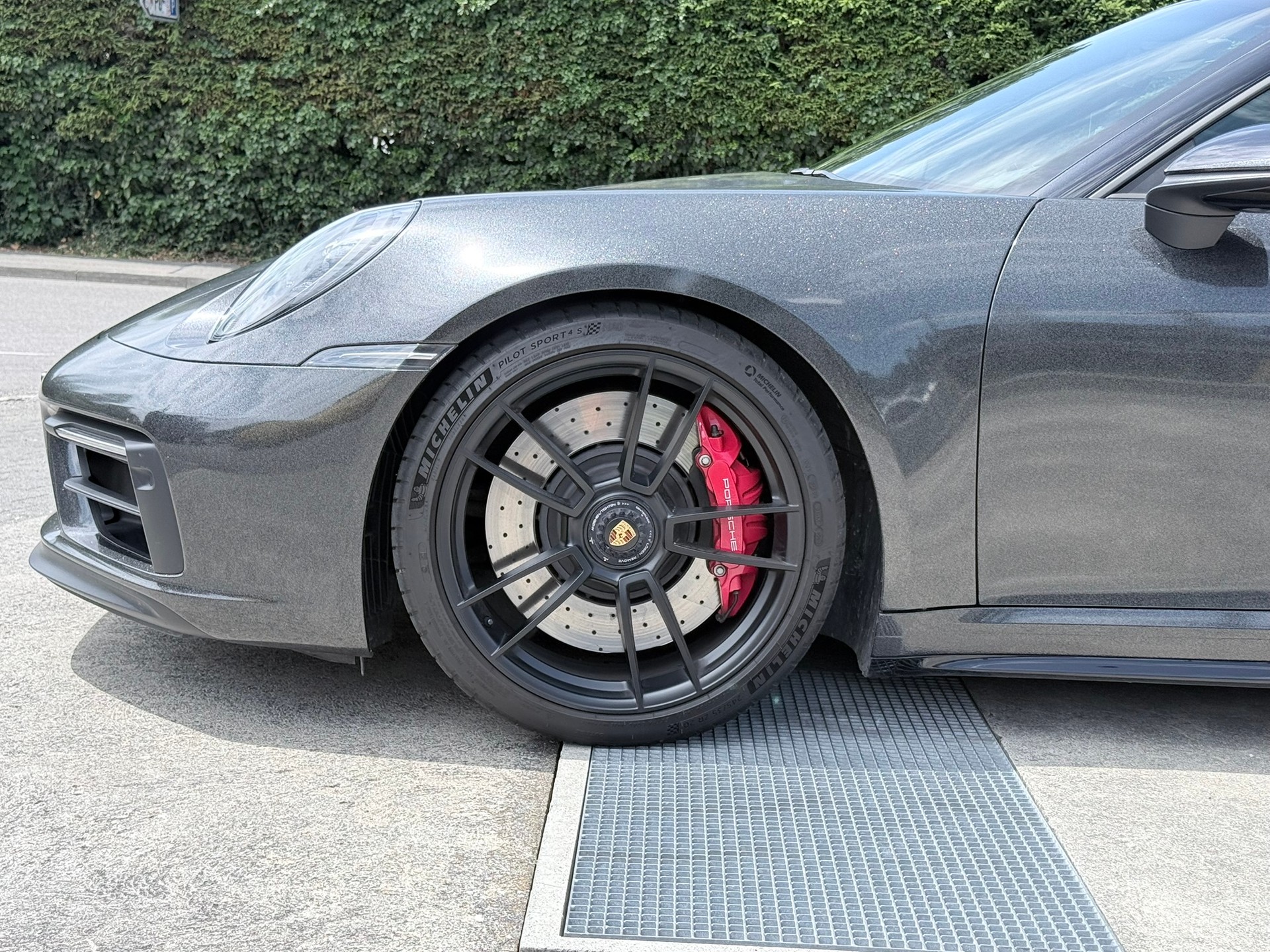 PORSCHE 911 Carrera 4 GTS Cabriolet PDK-image-14