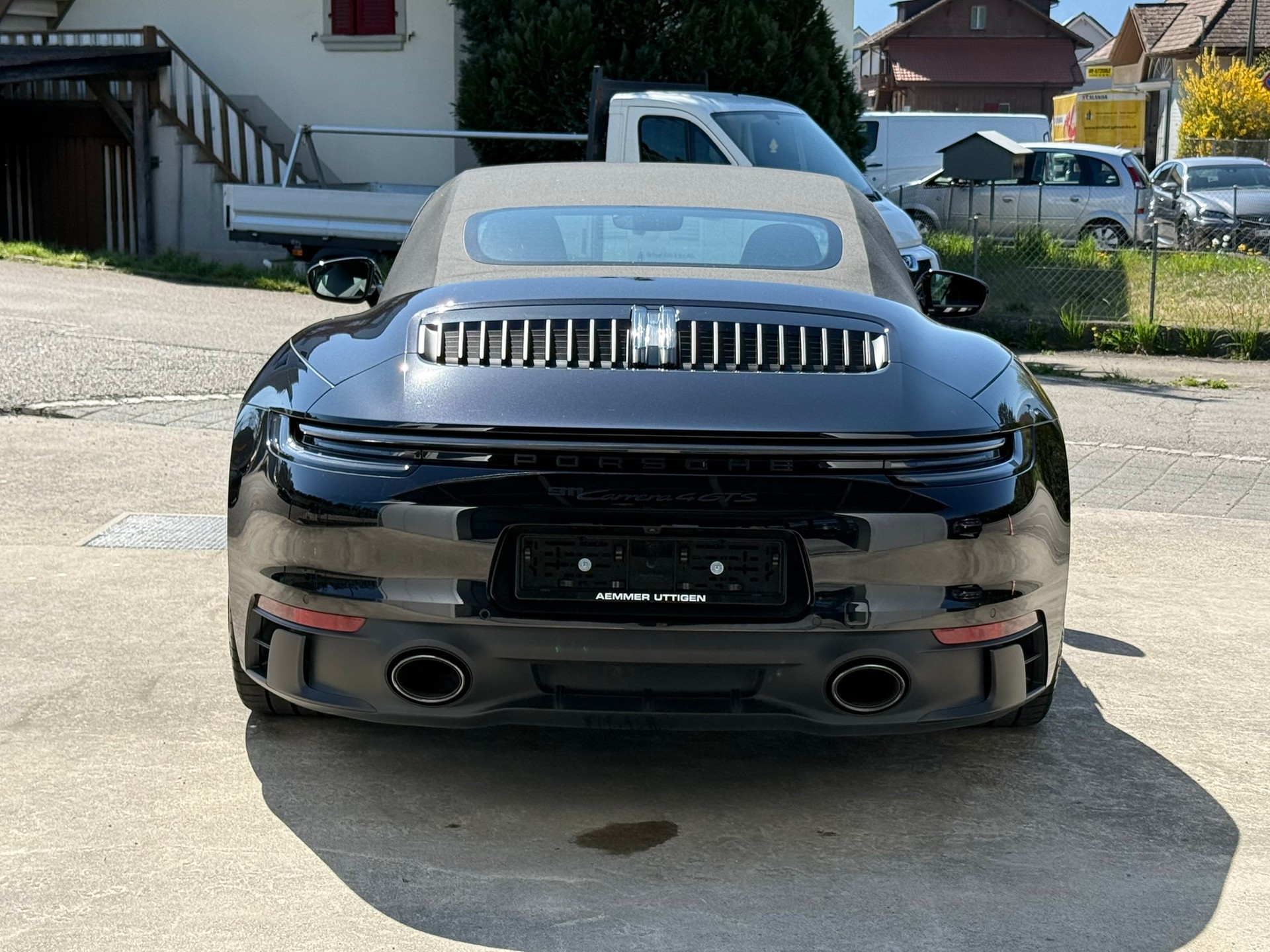 PORSCHE 911 Carrera 4 GTS Cabriolet PDK-image-7