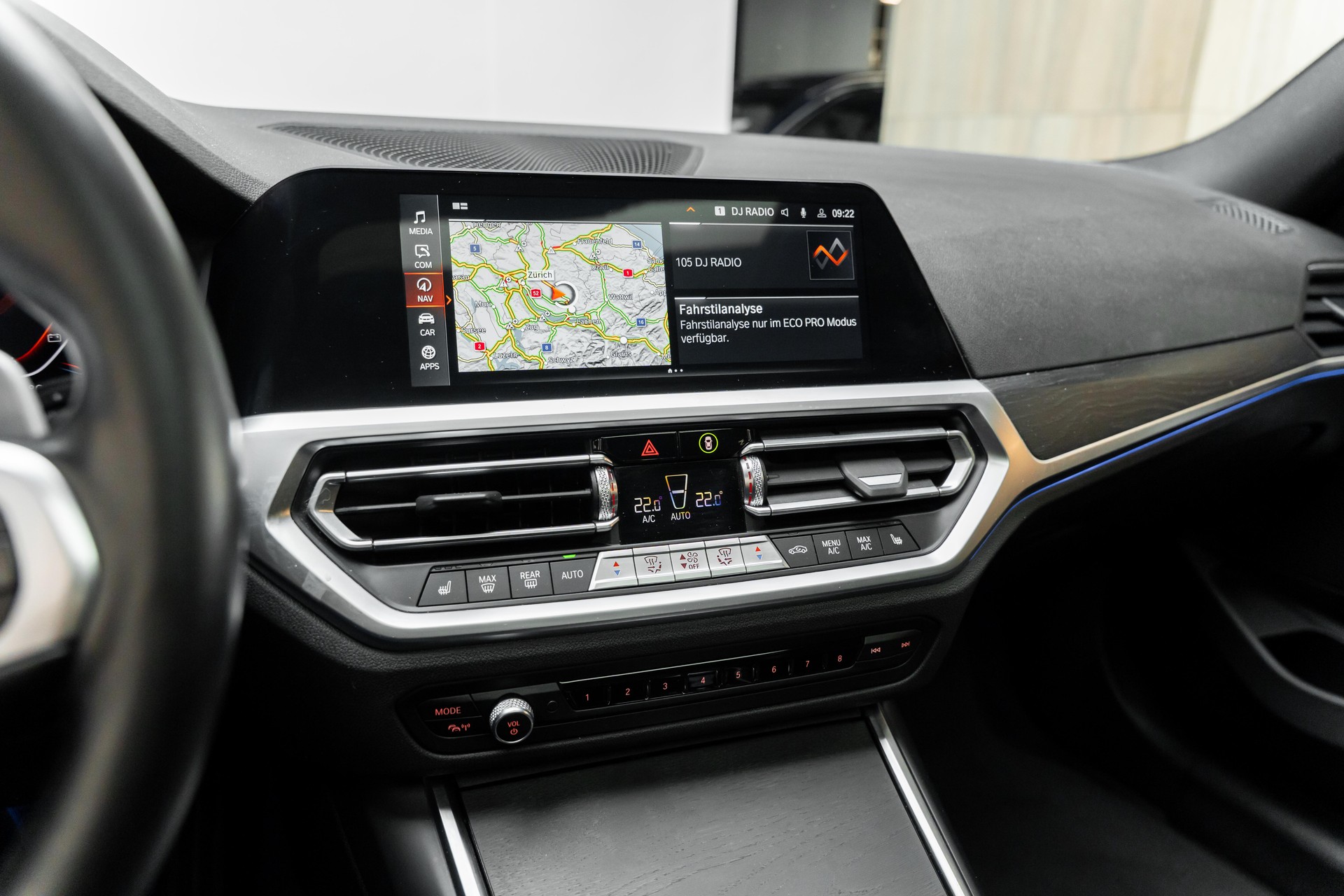 BMW M340d xDrive 48V Steptronic Sport-image-11