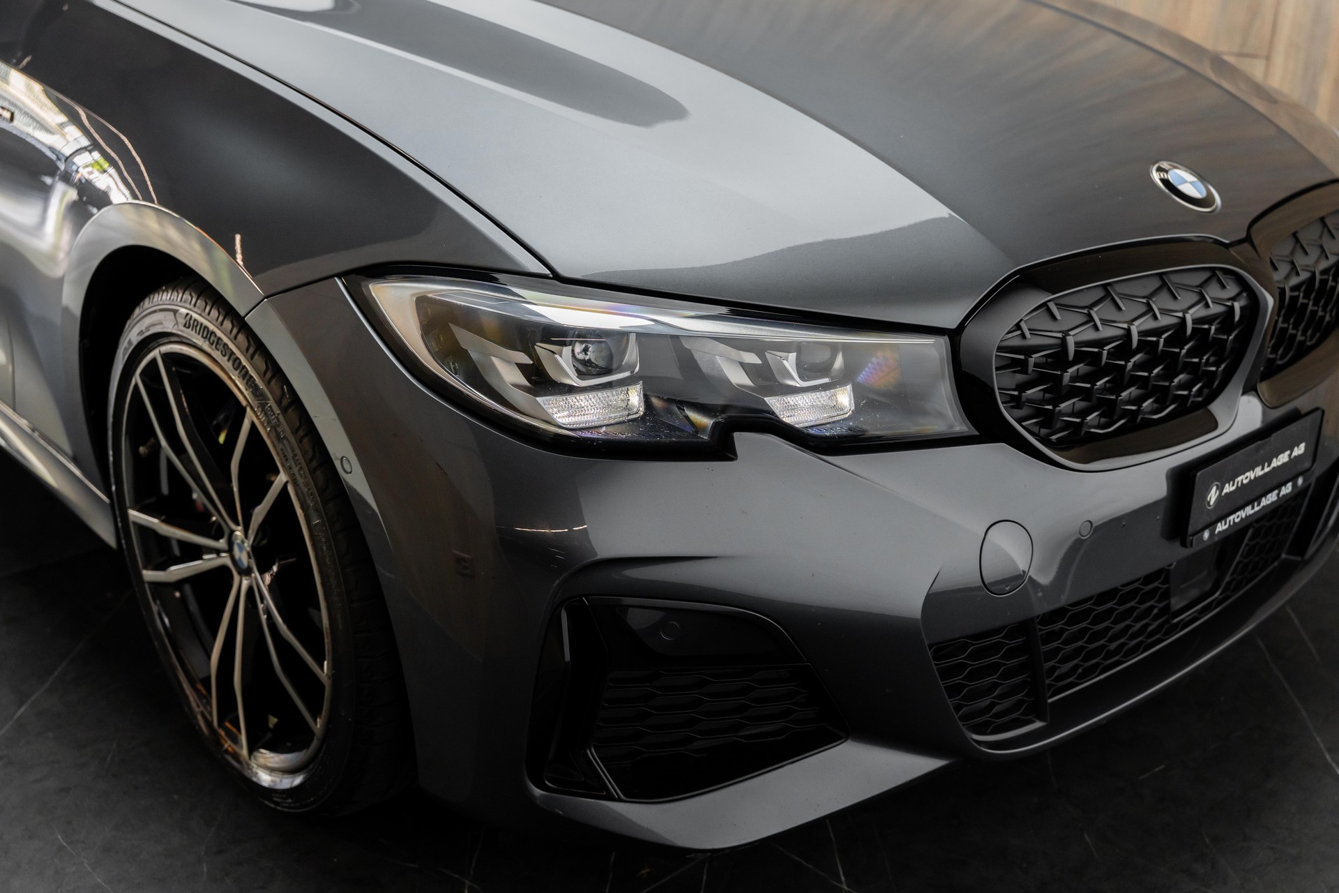 BMW M340d xDrive 48V Steptronic Sport-image-24