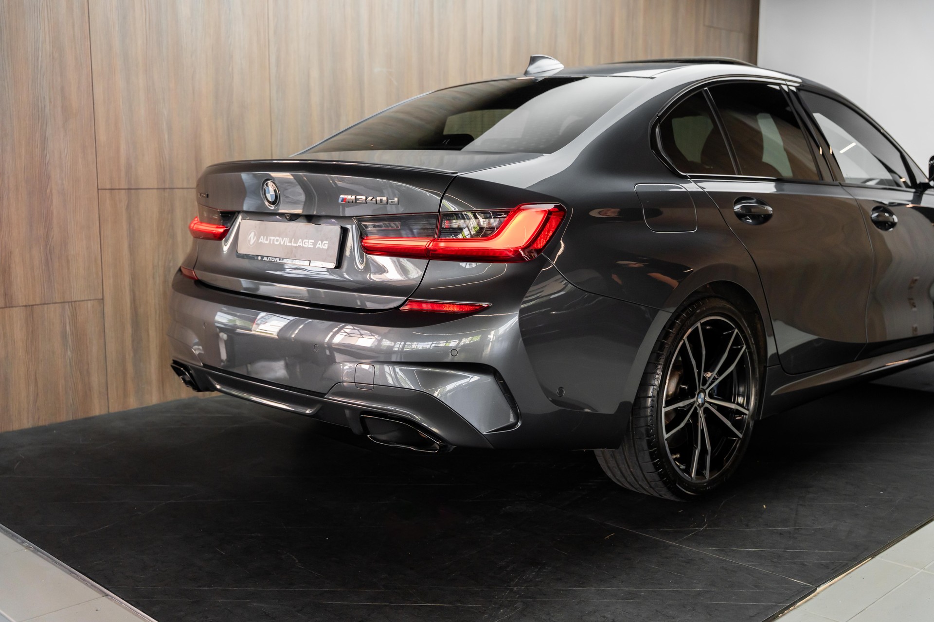 BMW M340d xDrive 48V Steptronic Sport-image-27