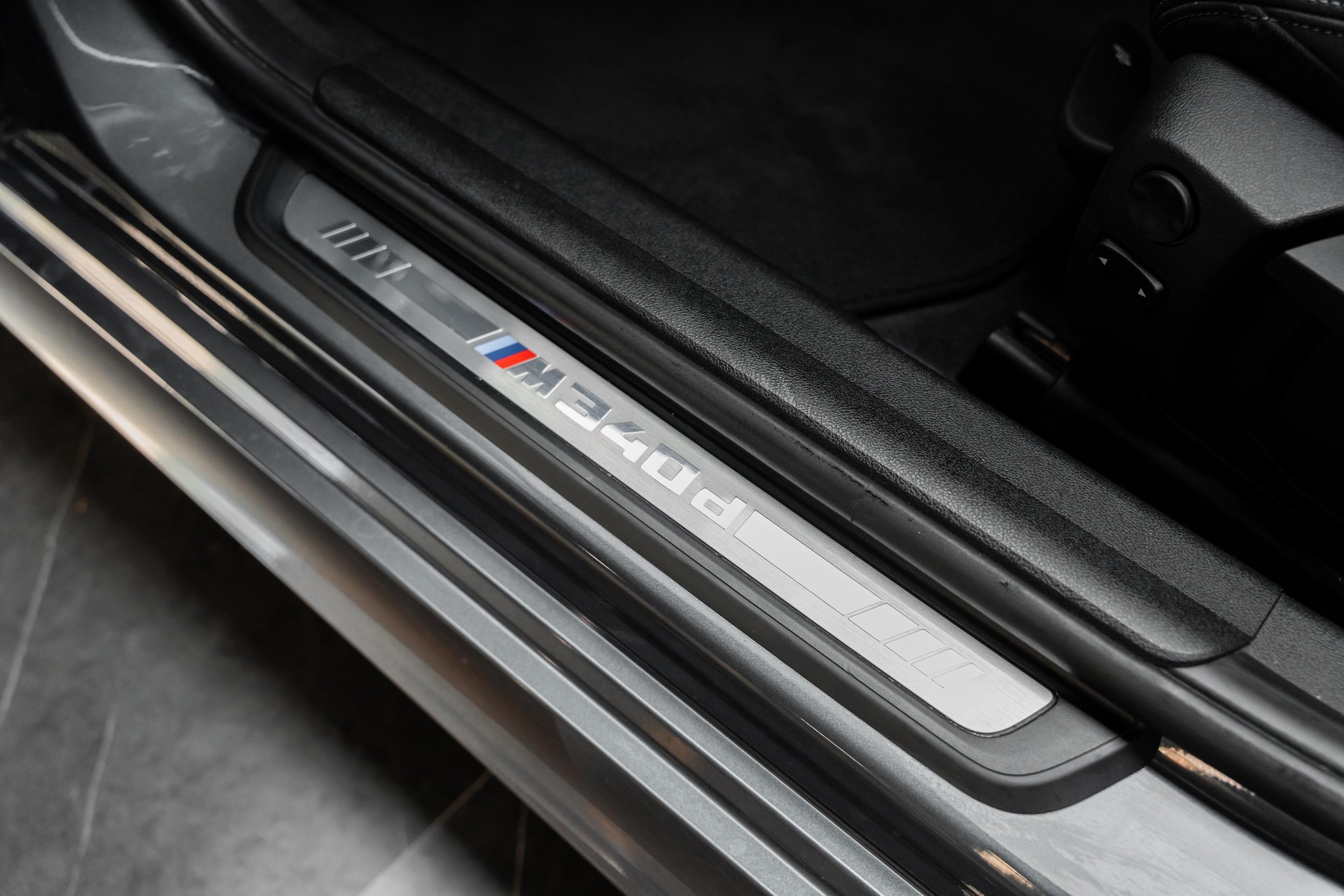 BMW M340d xDrive 48V Steptronic Sport-image-23