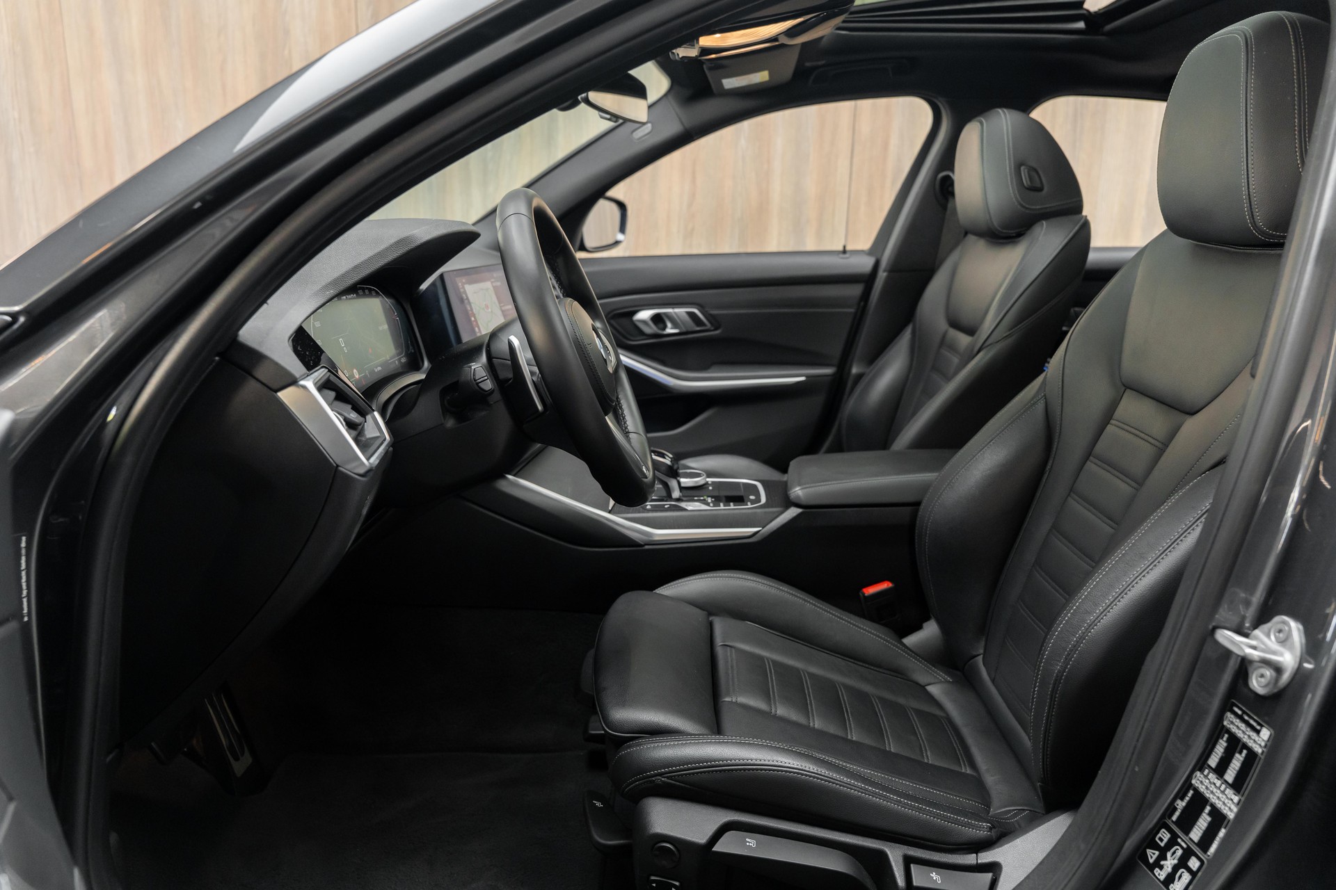 BMW M340d xDrive 48V Steptronic Sport-image-4