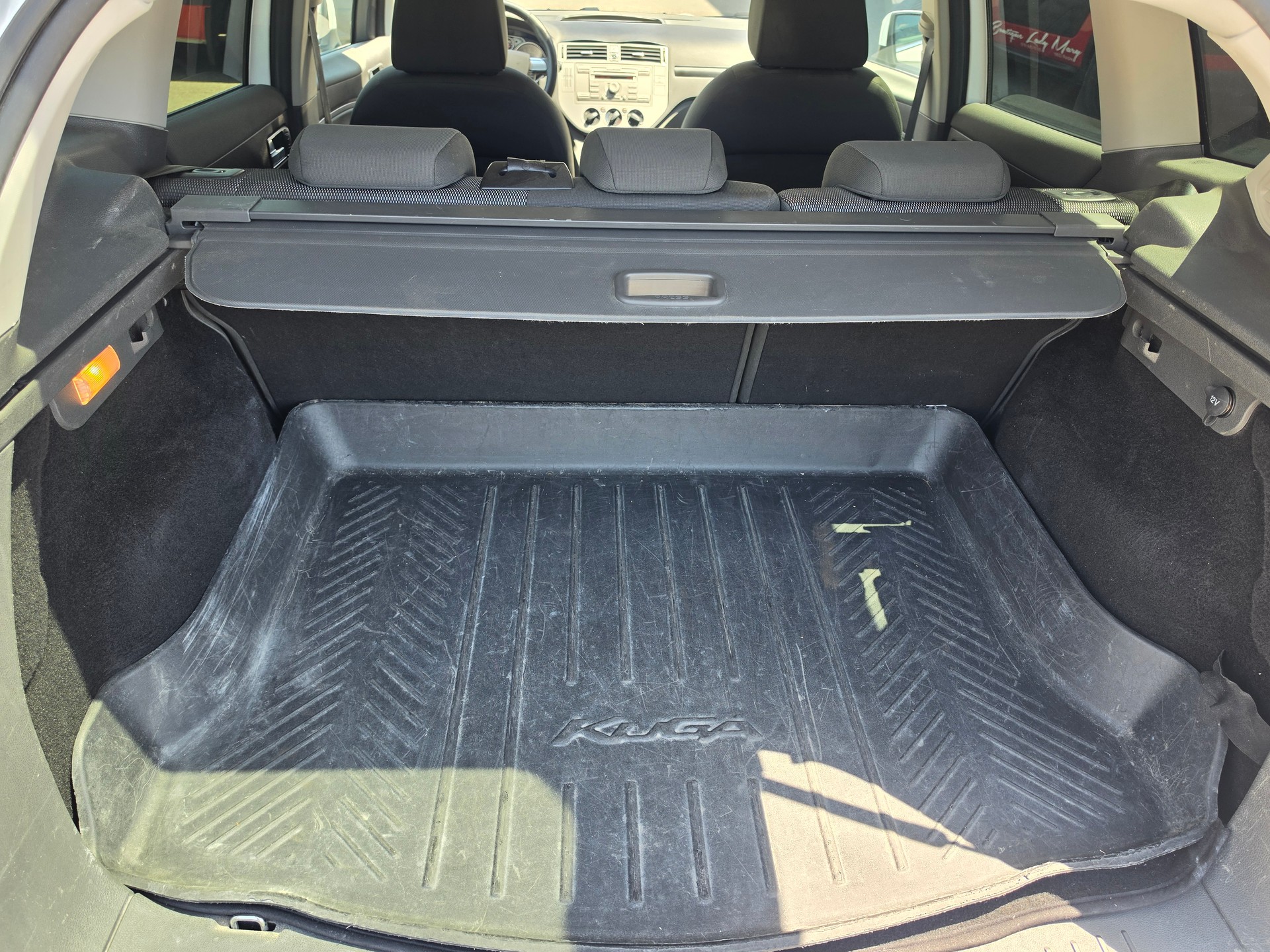 FORD Kuga 2.0 TDCi Individual 4WD-image-6