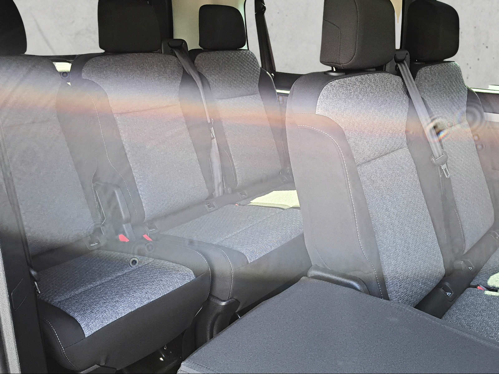 PEUGEOT Traveller Standard 2.2 BlueHDi 180 Family Edition S/S-image-10
