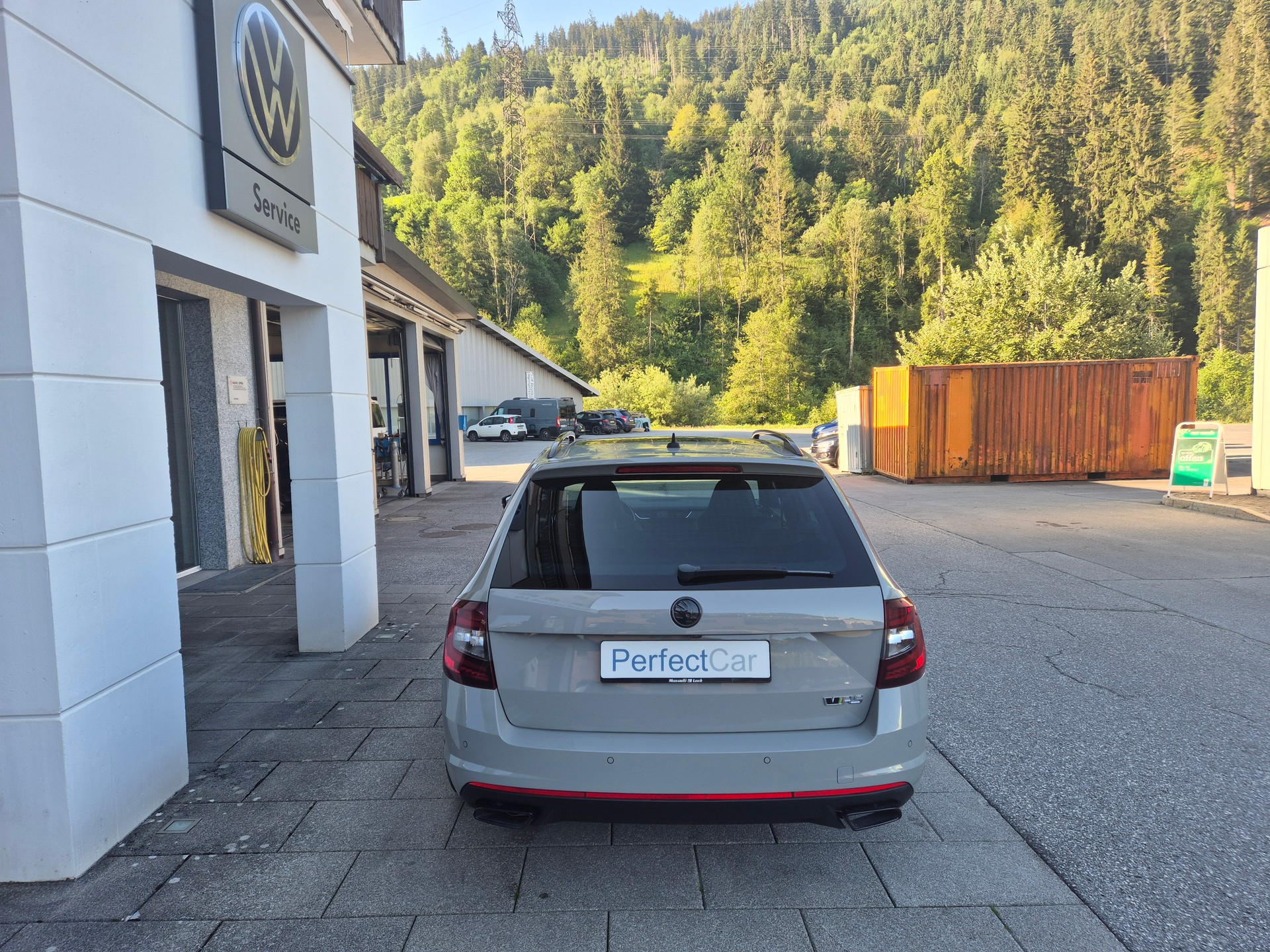 SKODA Octavia Combi 2.0 TDI RS 4x4 DSG-image-5