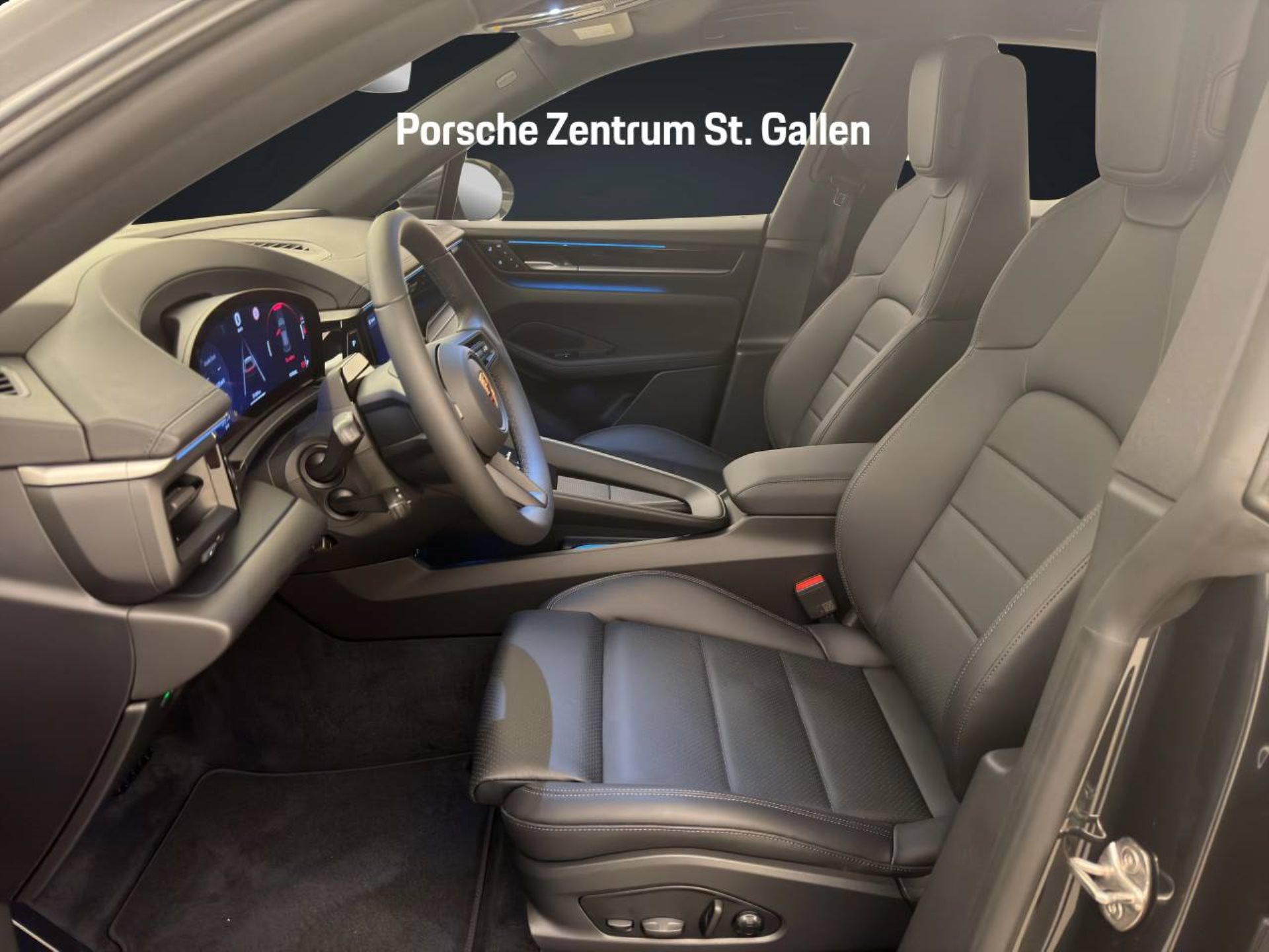 PORSCHE Macan 4-image-4