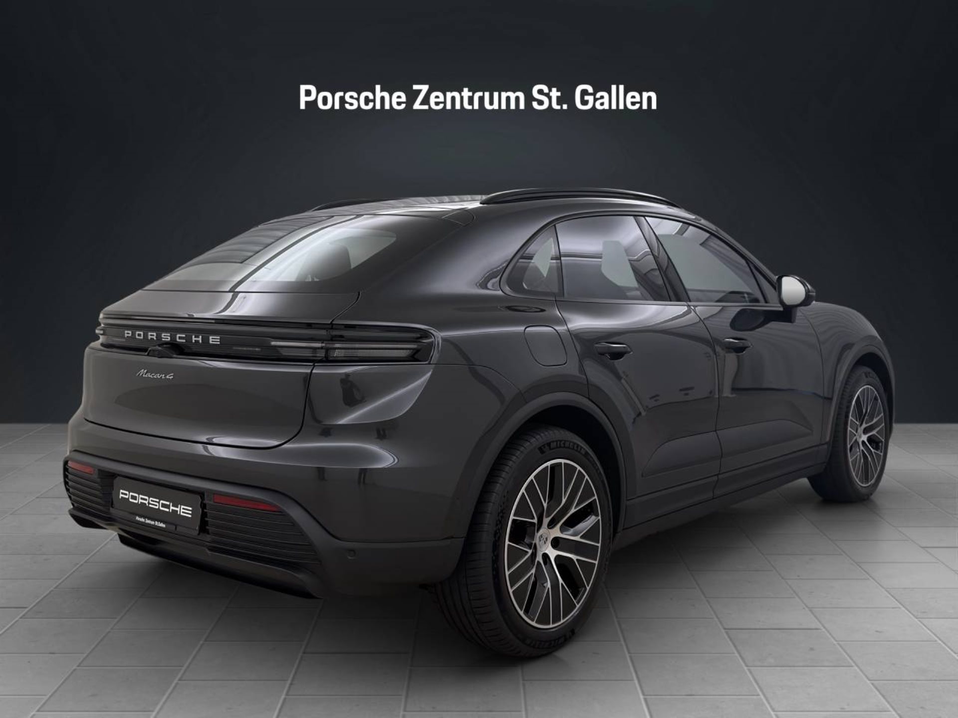 PORSCHE Macan 4-image-6