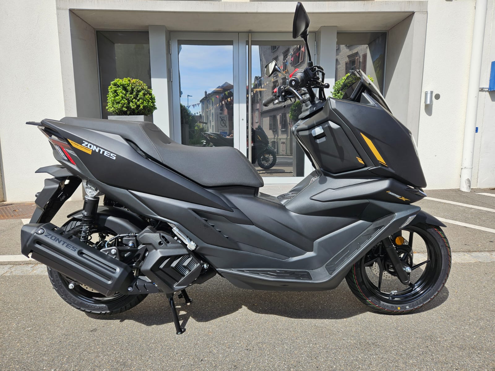 ZONTES 125 X-showroom-element-1