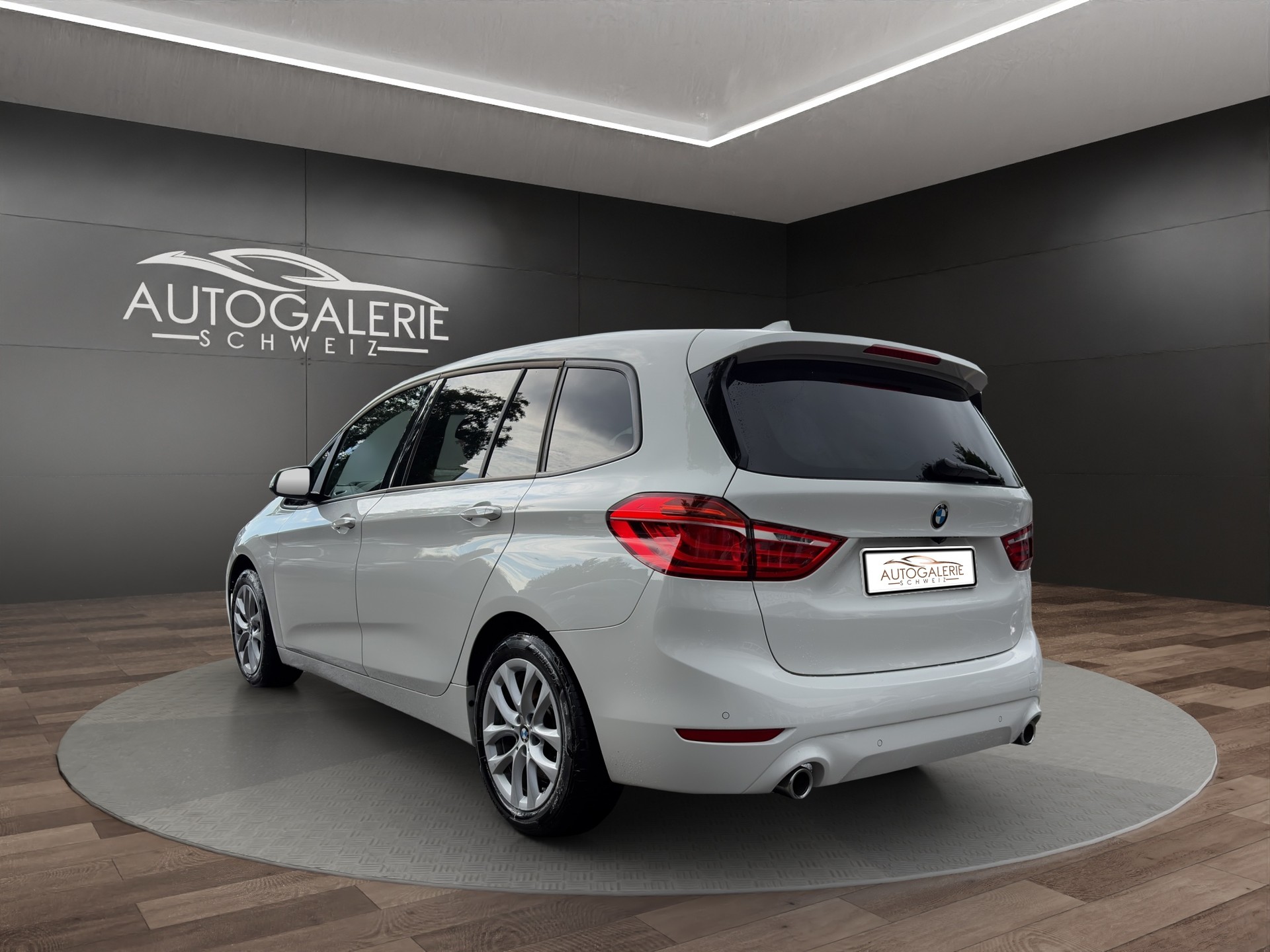 BMW 220d xDrive Gran Tourer | CH Fzg. | Driving Assistant Plus | Kamera | LED Scheinw. | HeadUp | Sportsitze |-showroom-element-2
