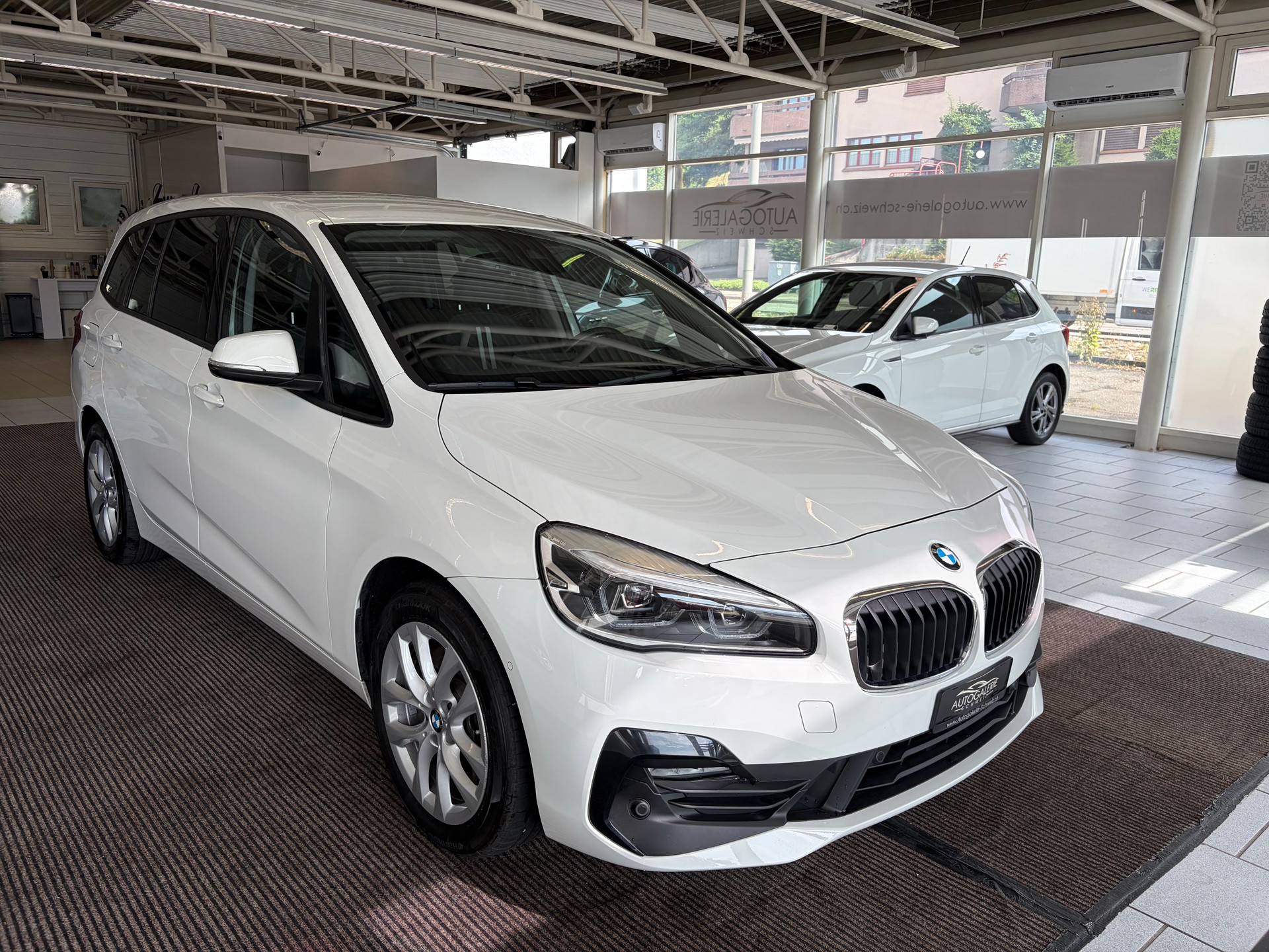 BMW 220d xDrive Gran Tourer | CH Fzg. | Driving Assistant Plus | Kamera | LED Scheinw. | HeadUp | Sportsitze |-image-31