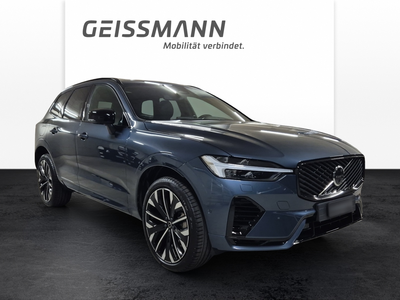 VOLVO XC60 2.0 T8 TE Ultra Dark eAWD-showroom-element-1