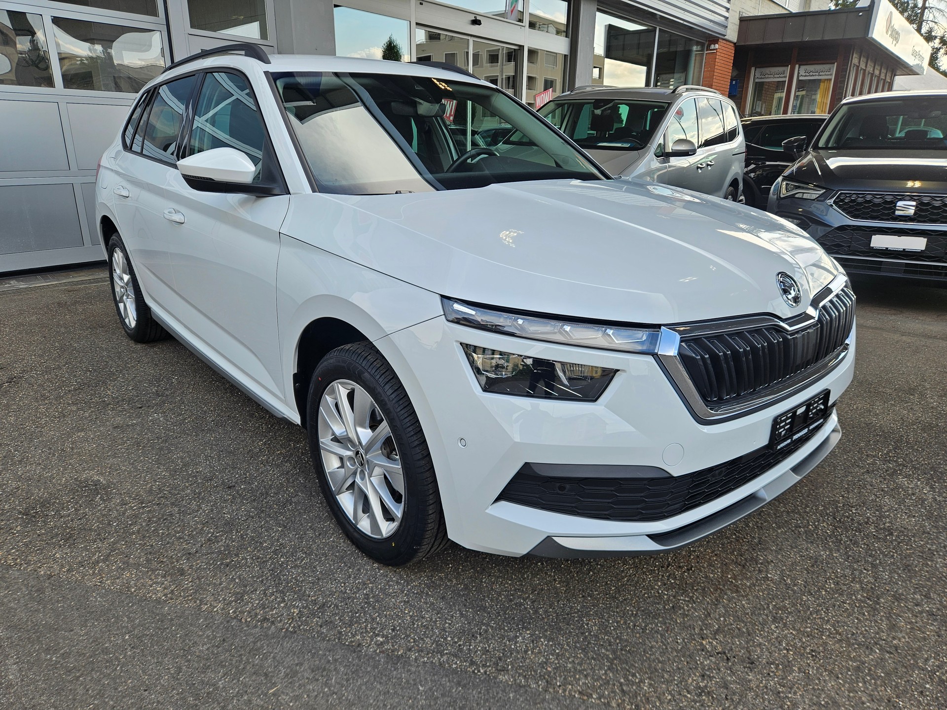 SKODA Kamiq 1.0 TSI Style DSG-image-0
