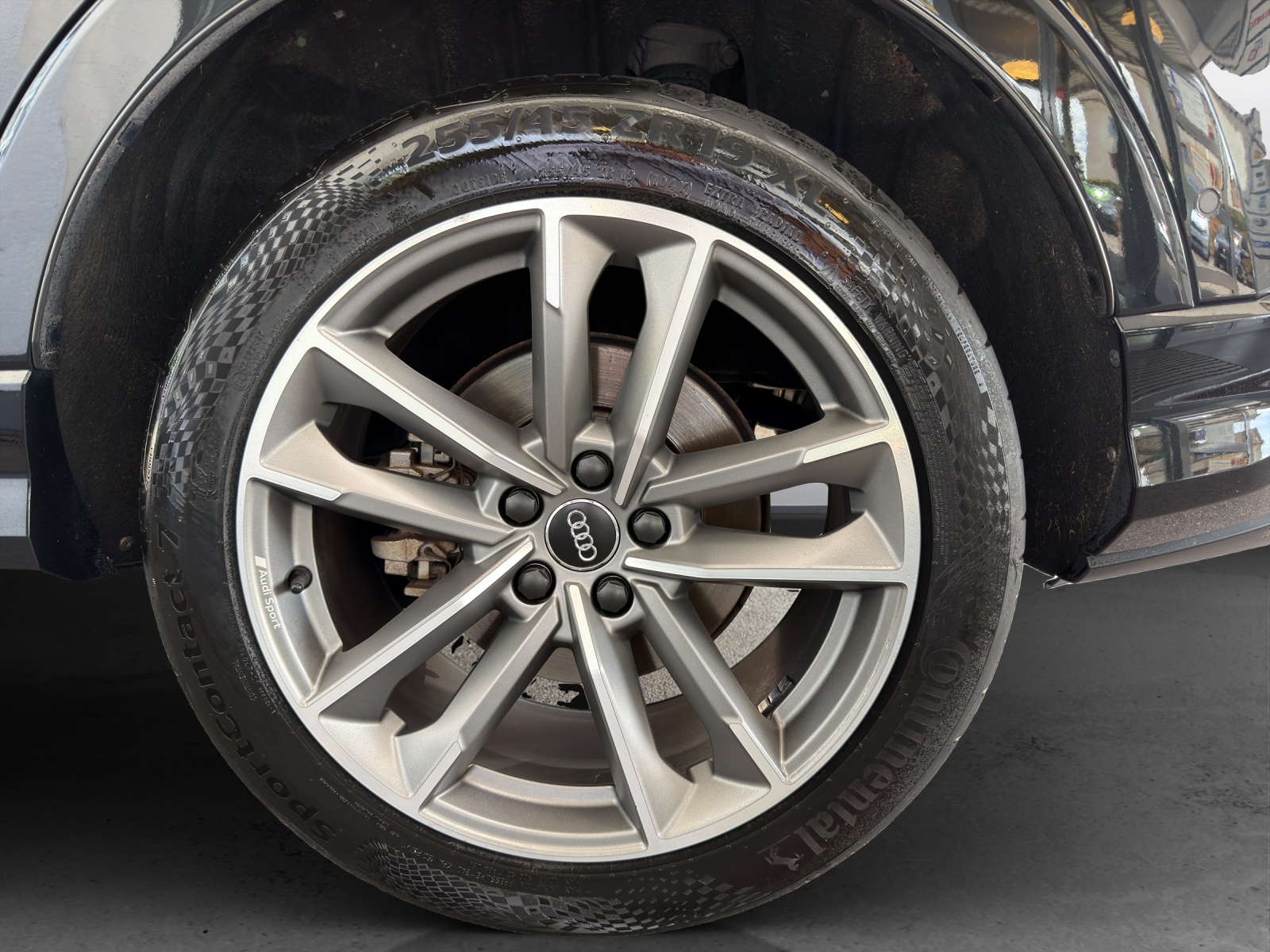AUDI Q3 45 TFSI quattro S-tronic-image-14