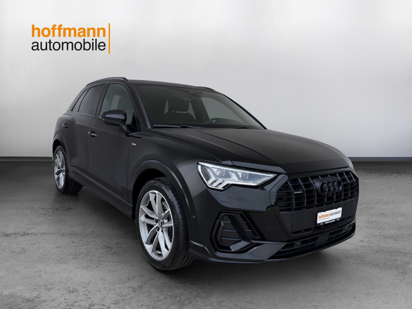 AUDI Q3 45 TFSI quattro S-tronic-image-2