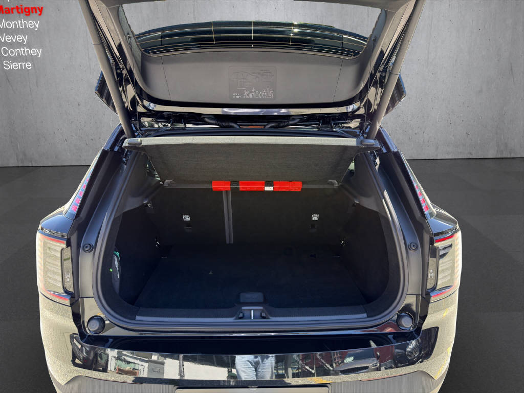 VOLVO EX 30 E60 Twin Ultra Performance AWD-image-15